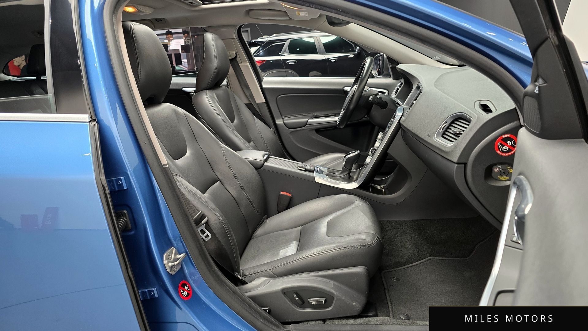 Volvo V60 2016 — миниатюра 10