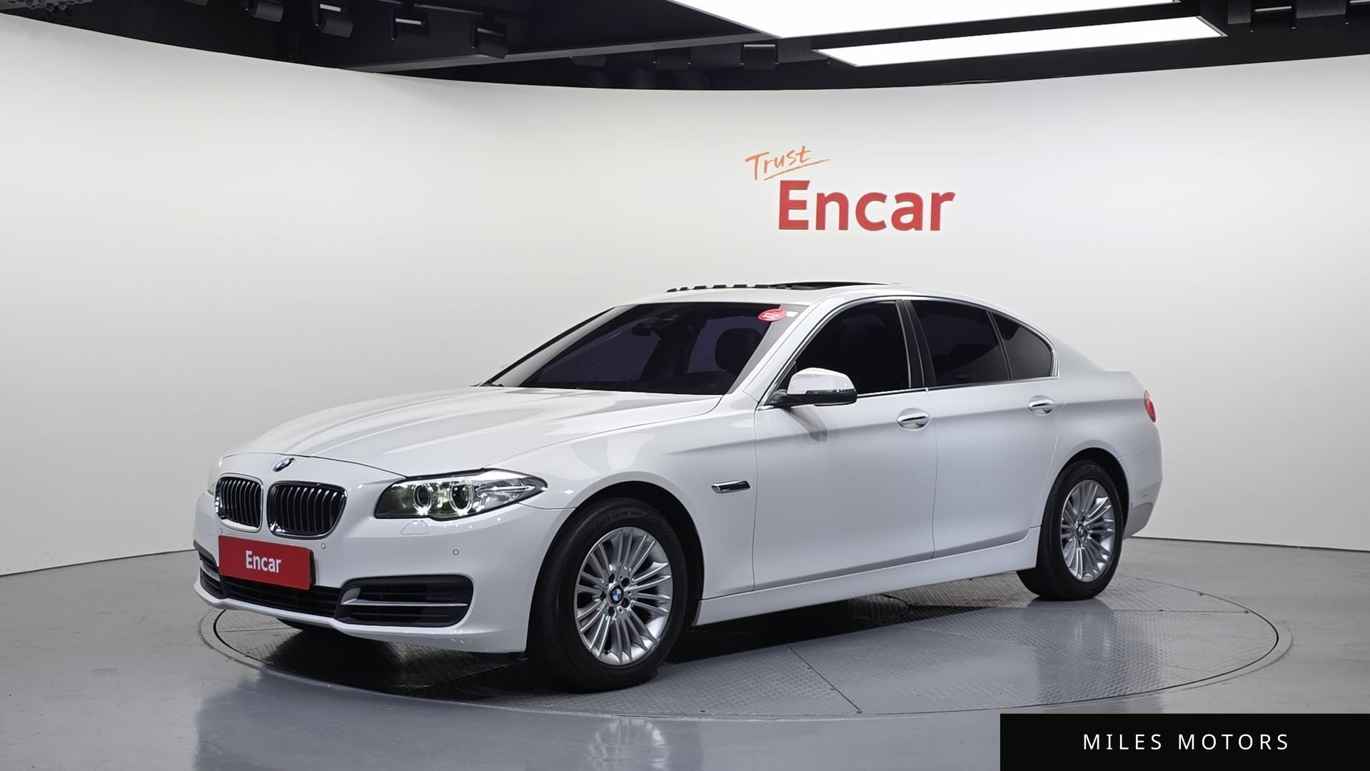 BMW 5 Series (F10) 2014 — фото 1 из 12