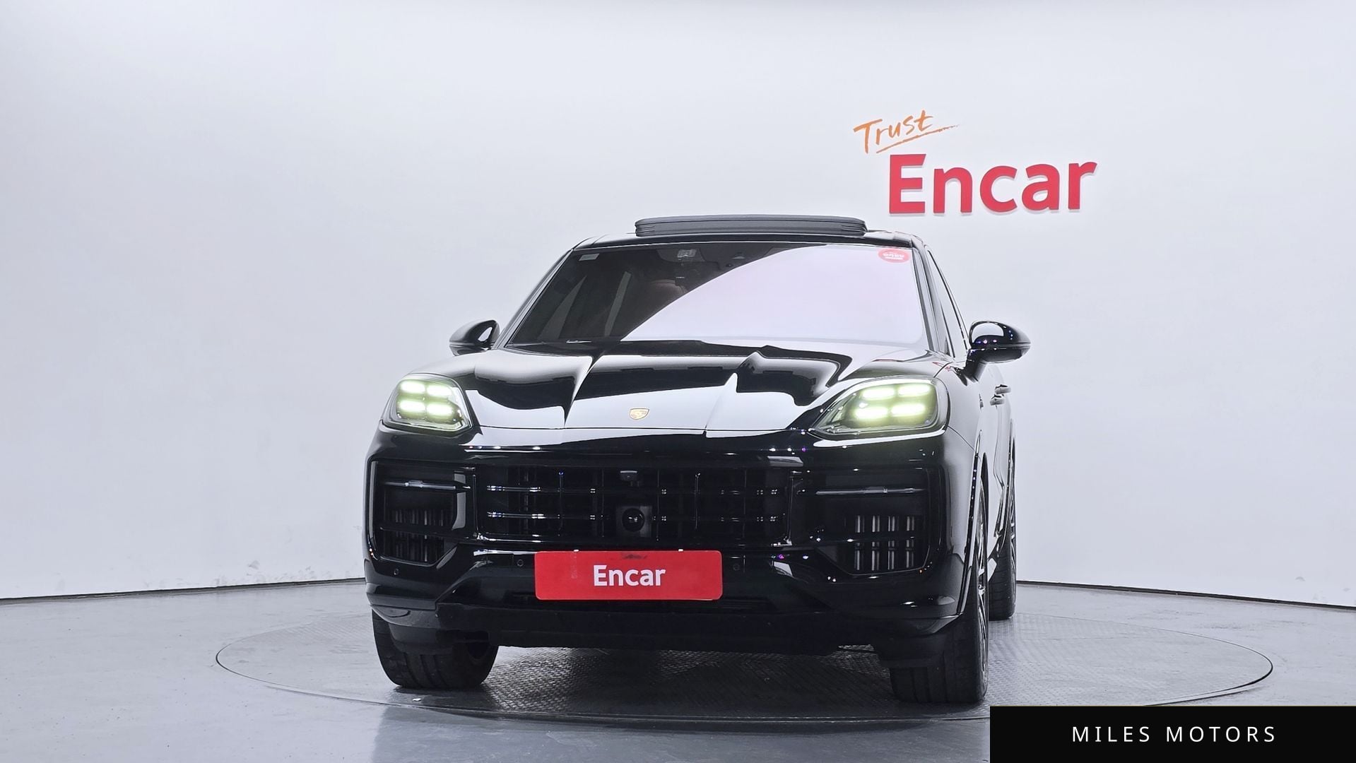 Porsche Cayenne 2025 — миниатюра 3
