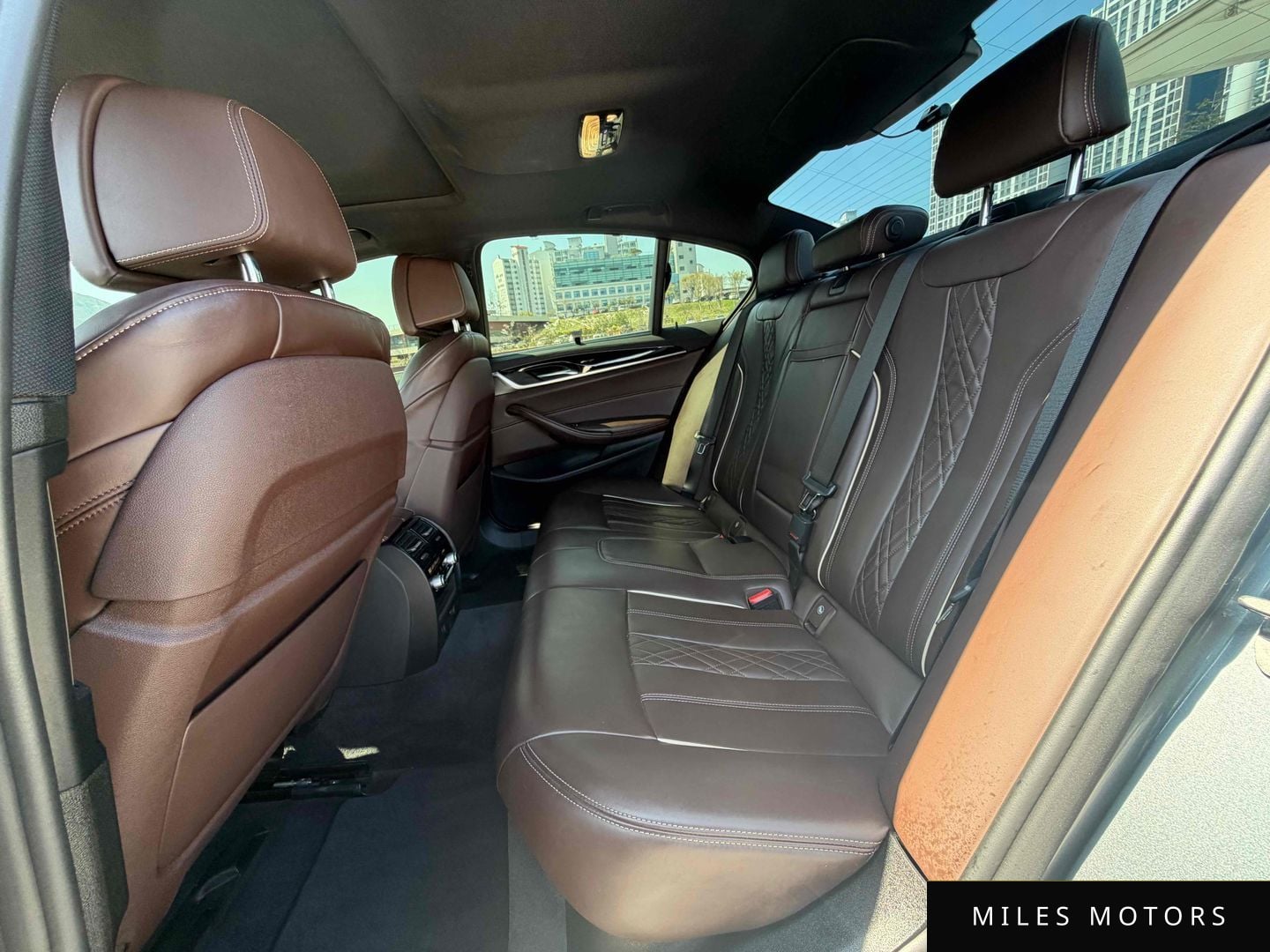 BMW 5 Series (G30) 2019 — миниатюра 11