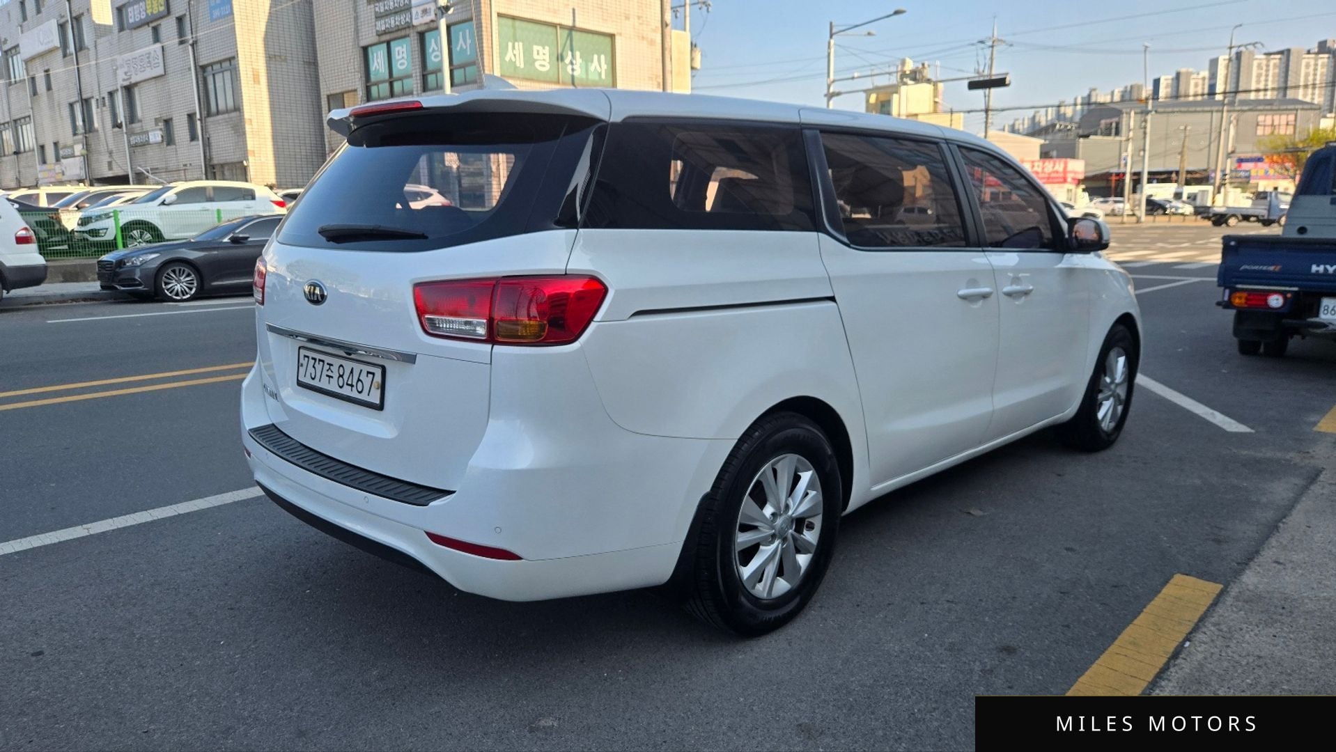Kia Canival 2018 — миниатюра 6