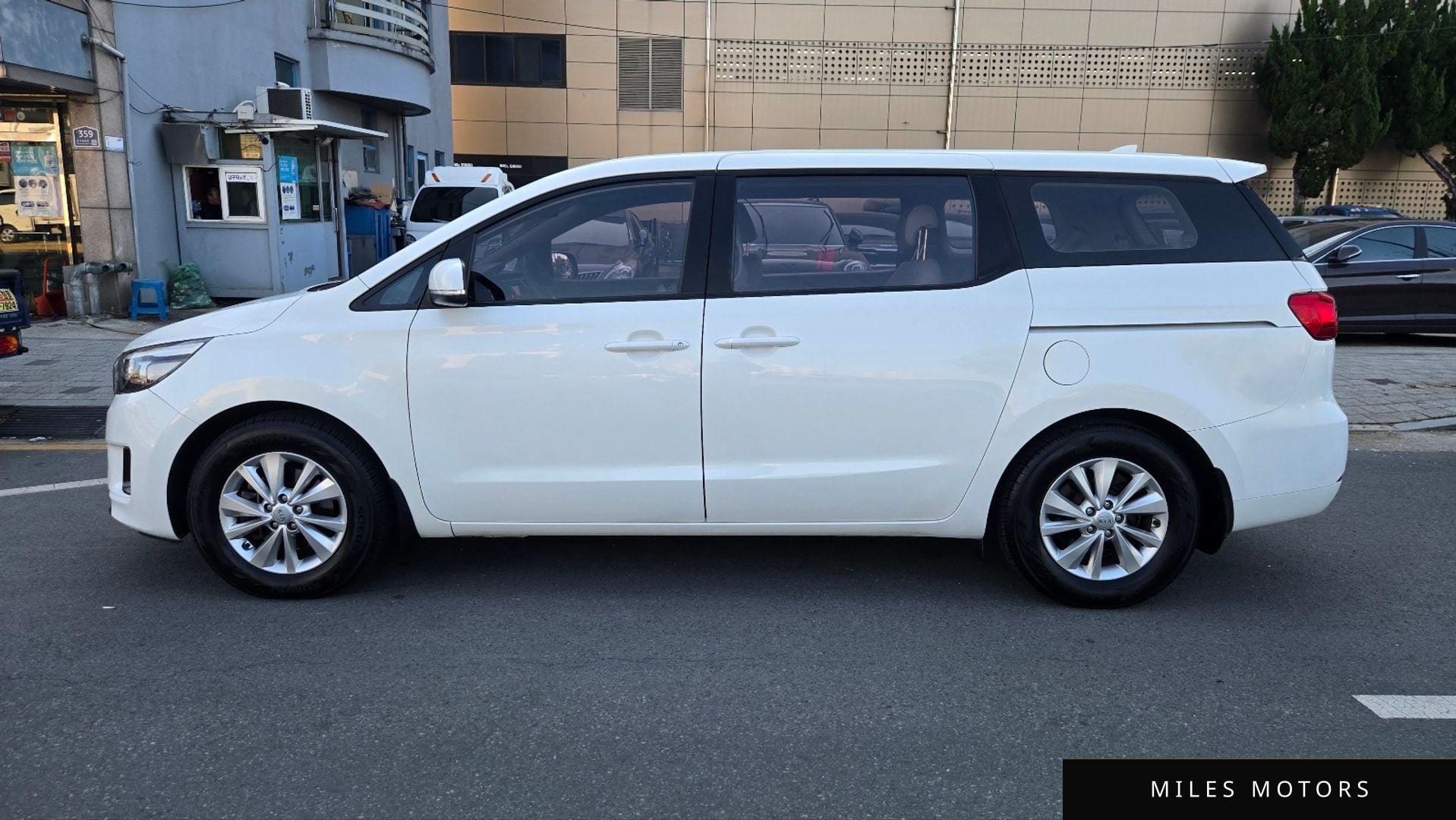 Kia Canival 2018 — миниатюра 8