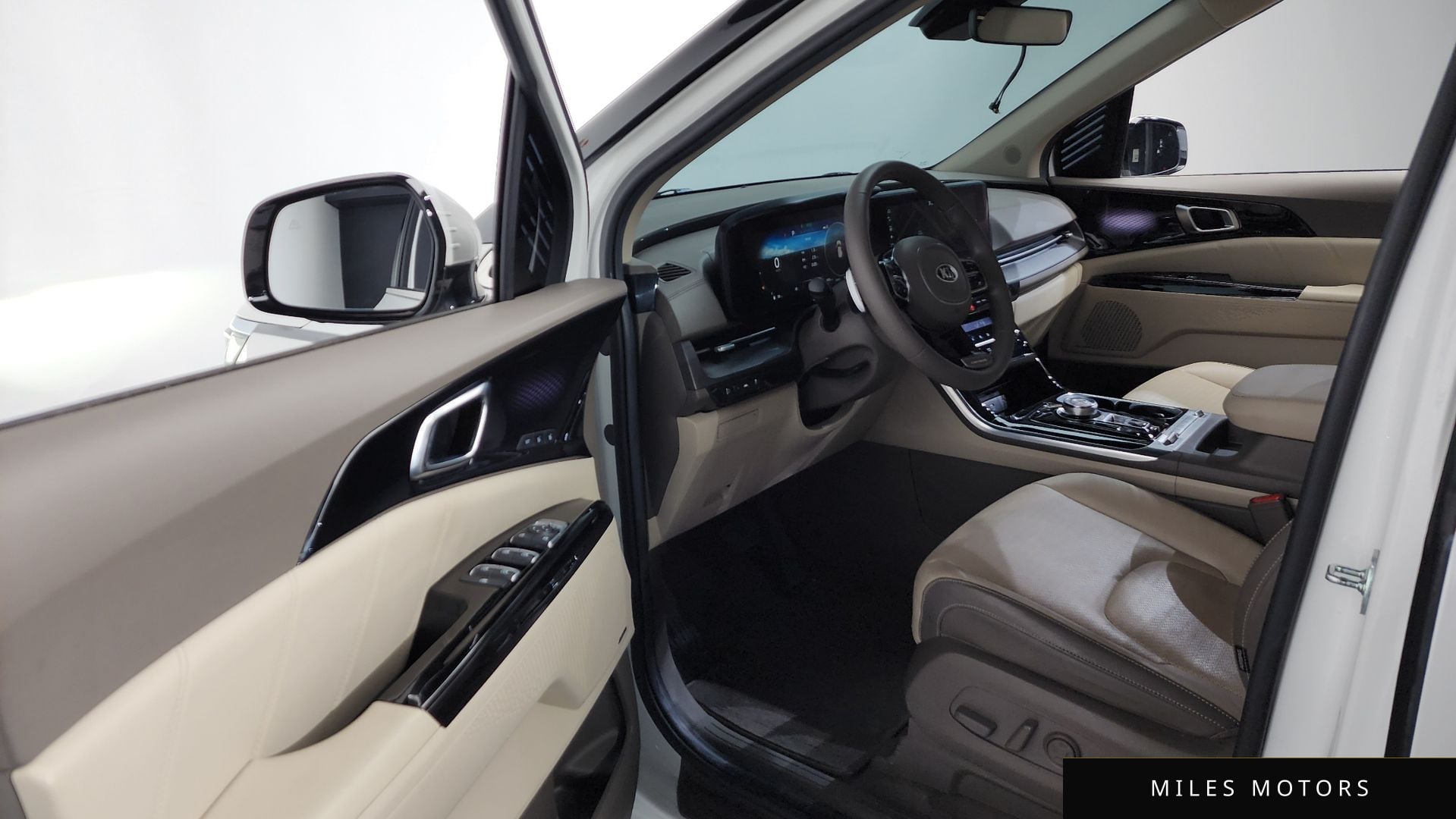 Kia Carnival 2021 — миниатюра 10