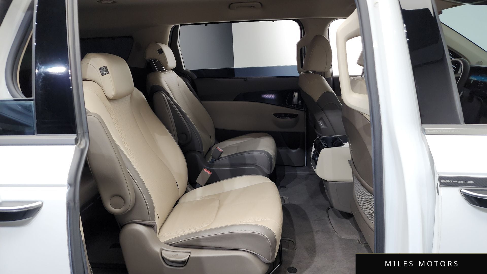 Kia Carnival 2021 — миниатюра 12
