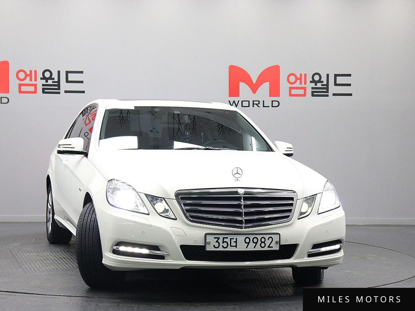 Mercedes-Benz E-Class W212 2011 — миниатюра 2