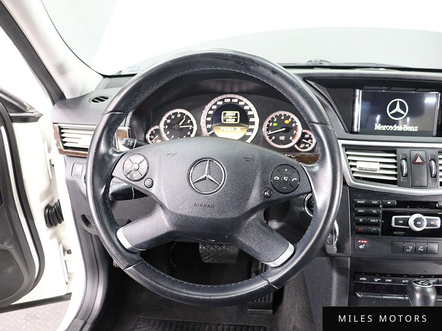 Mercedes-Benz E-Class W212 2011 — миниатюра 7