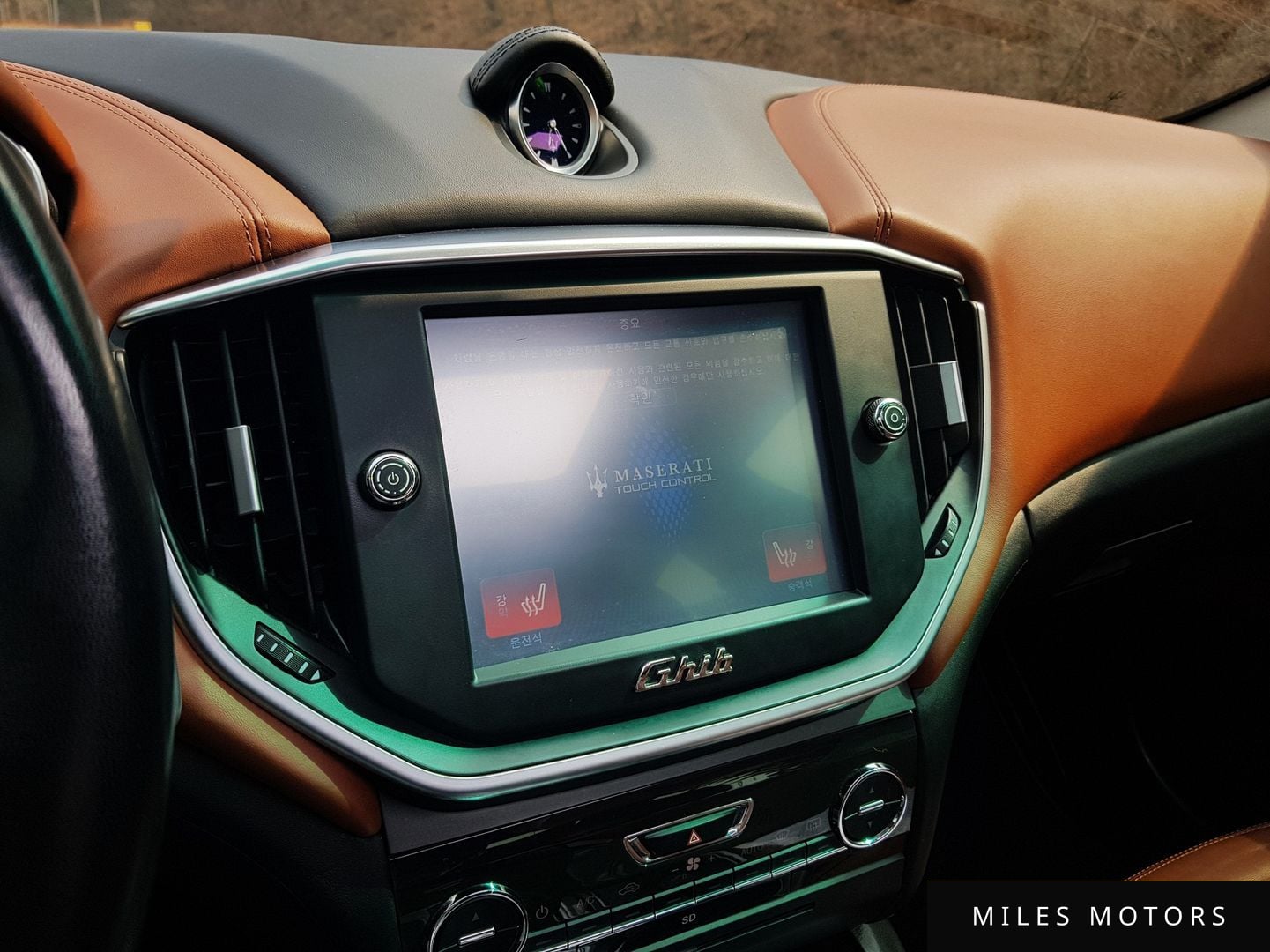 Maserati 기블리 2014 — миниатюра 11