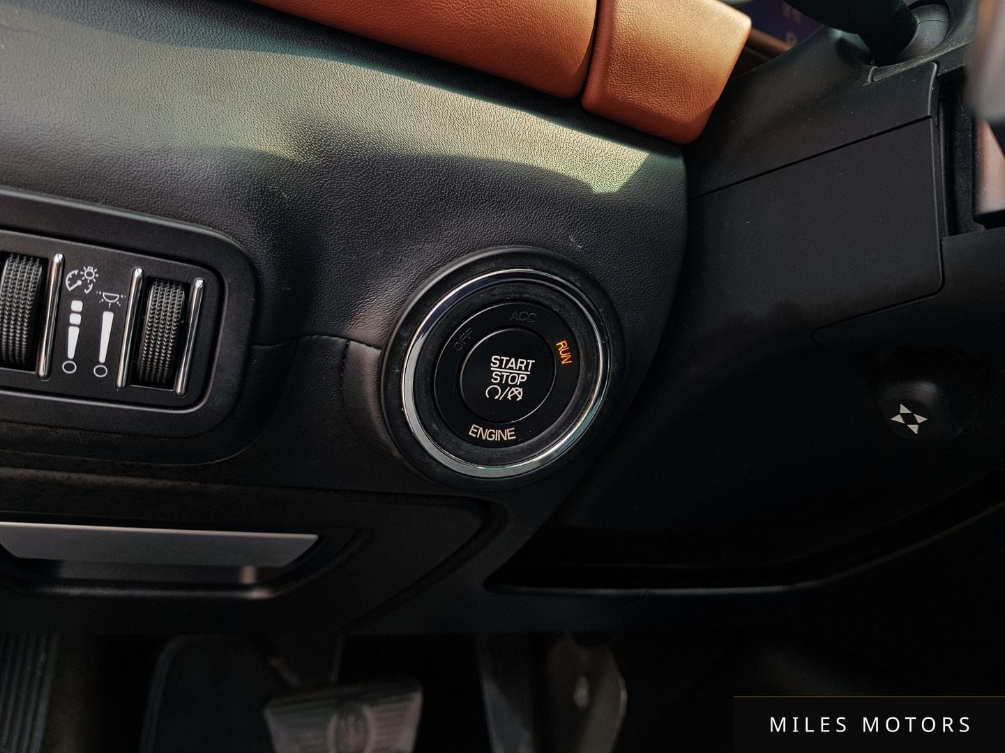 Maserati 기블리 2014 — миниатюра 14