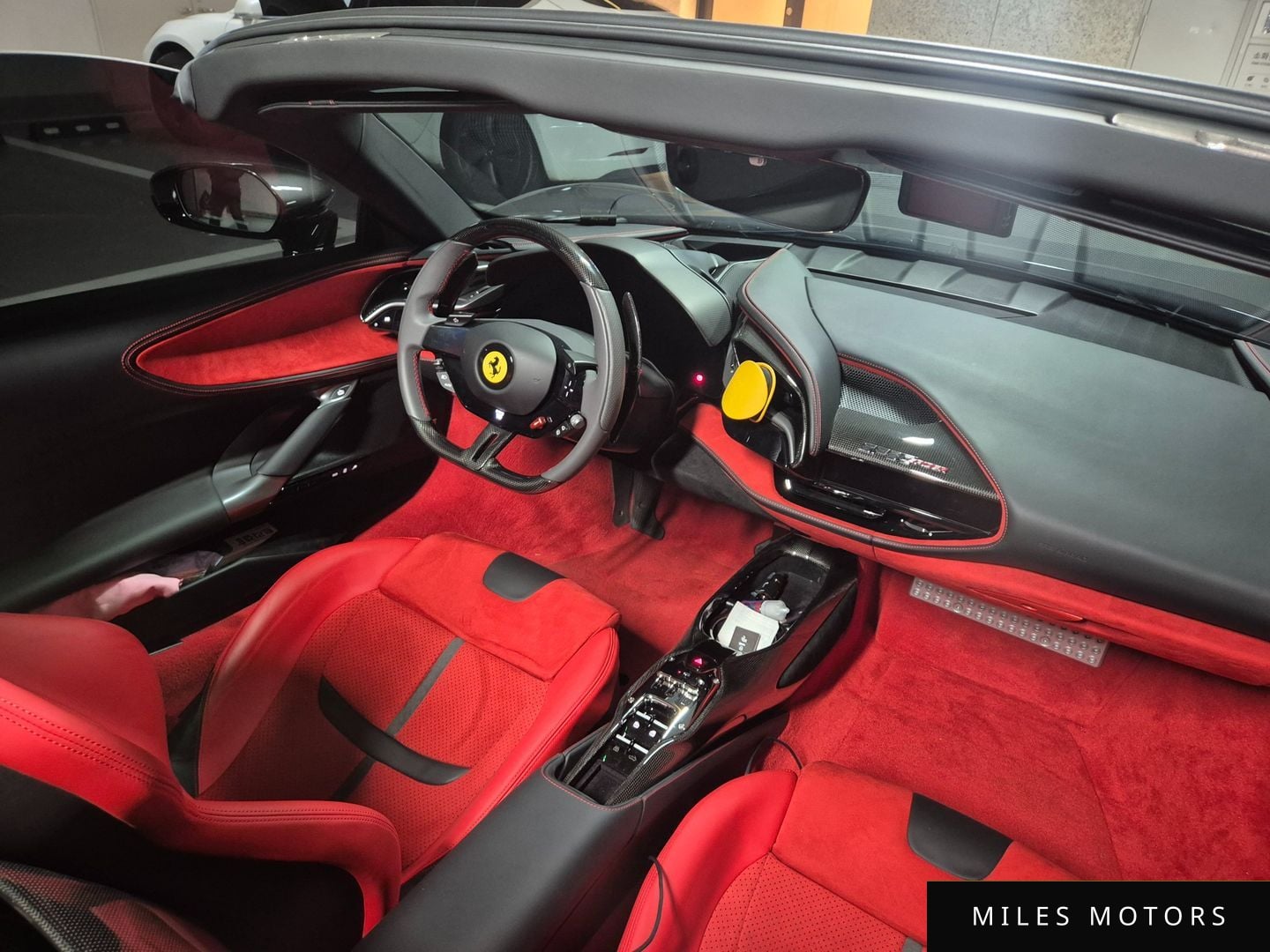 Ferrari SF90 스파이더 2023 — миниатюра 15