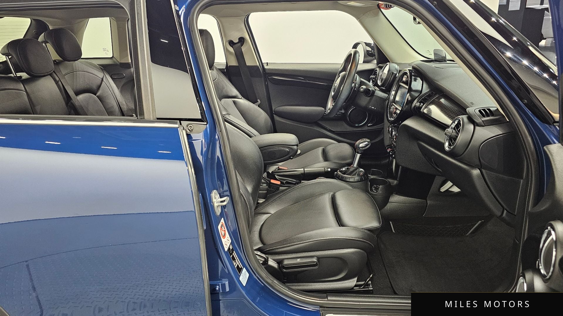 MINI Cooper S 2018 — миниатюра 10
