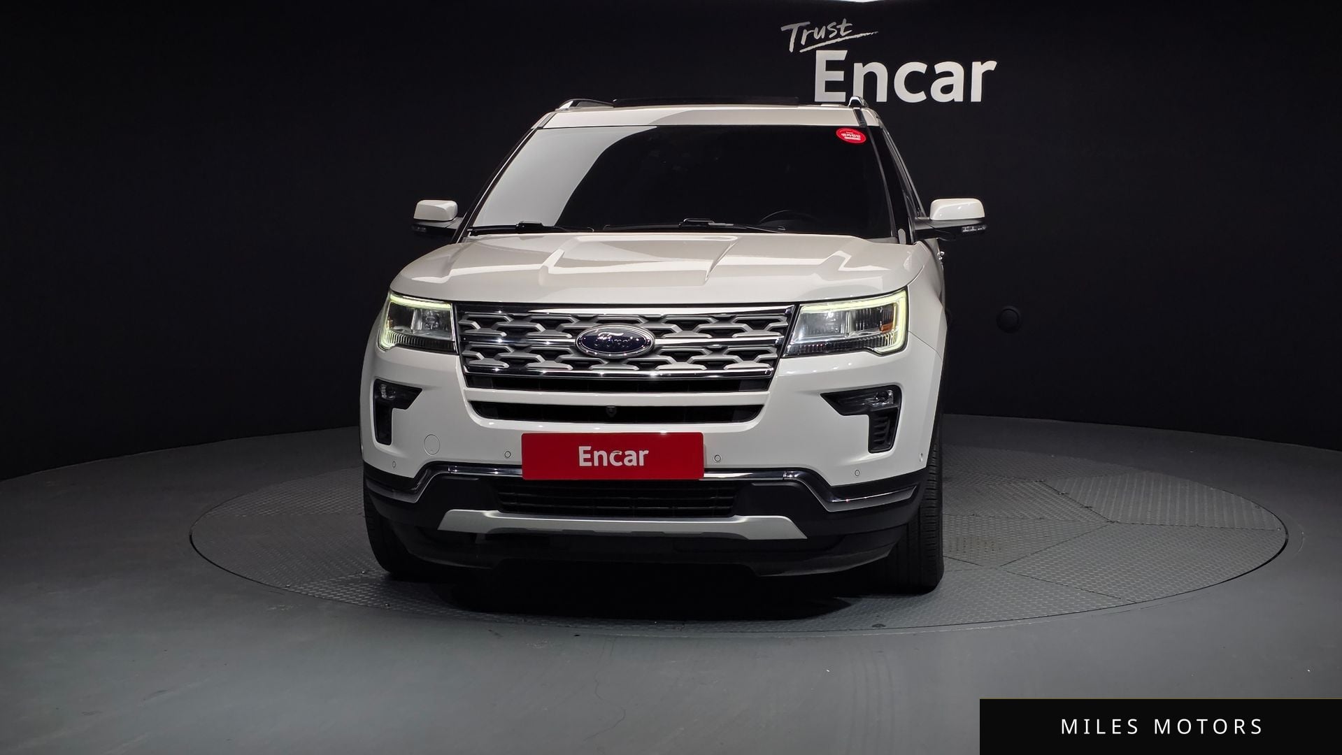Ford Explorer 2018 — миниатюра 3