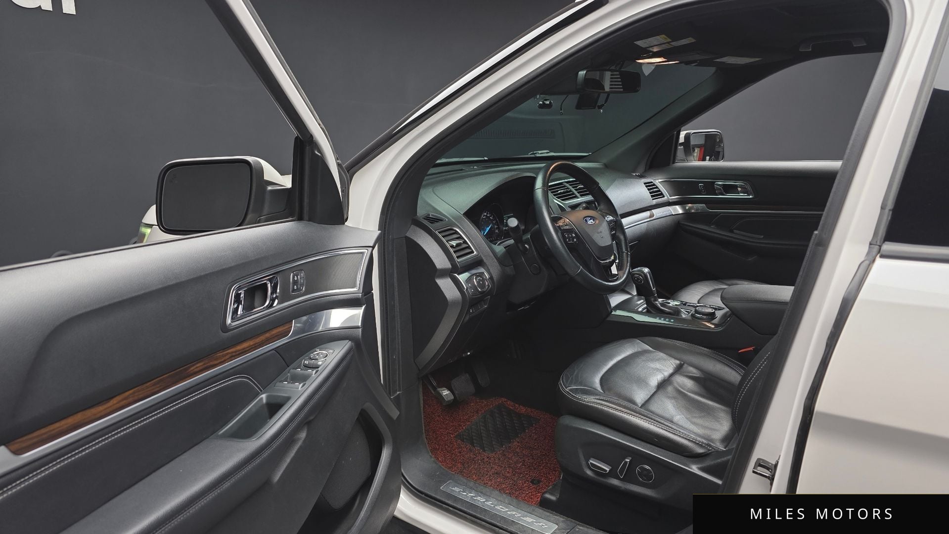 Ford Explorer 2018 — миниатюра 13