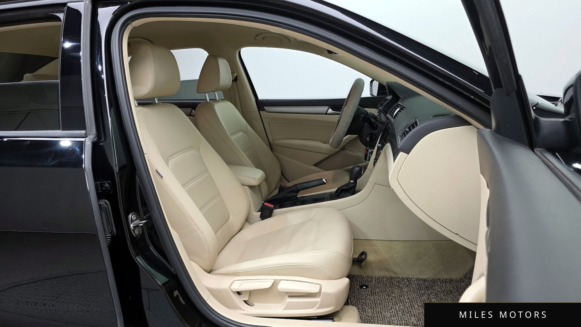 Volkswagen Passat 2014 — миниатюра 10