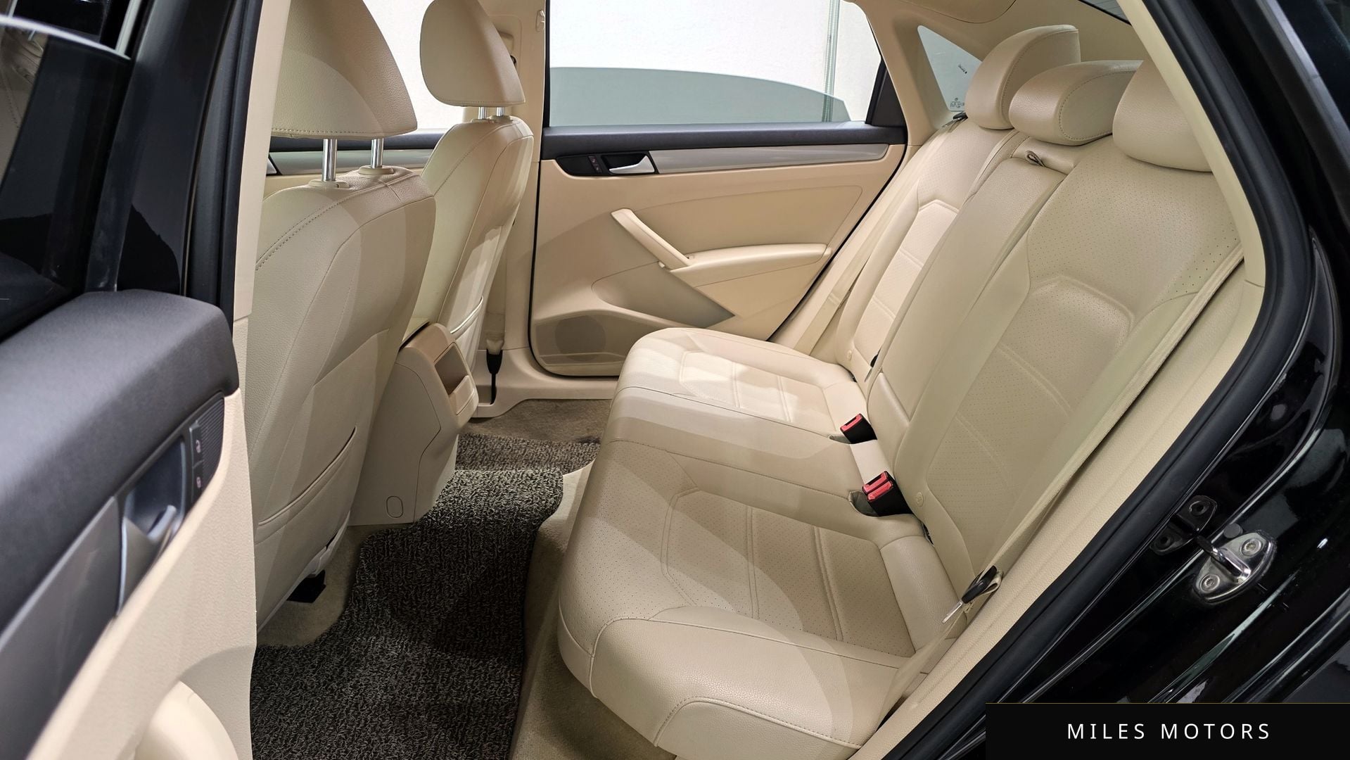 Volkswagen Passat 2014 — миниатюра 12