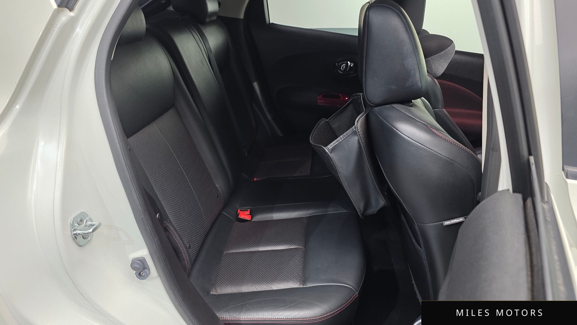 Nissan Juke 2016 — миниатюра 11
