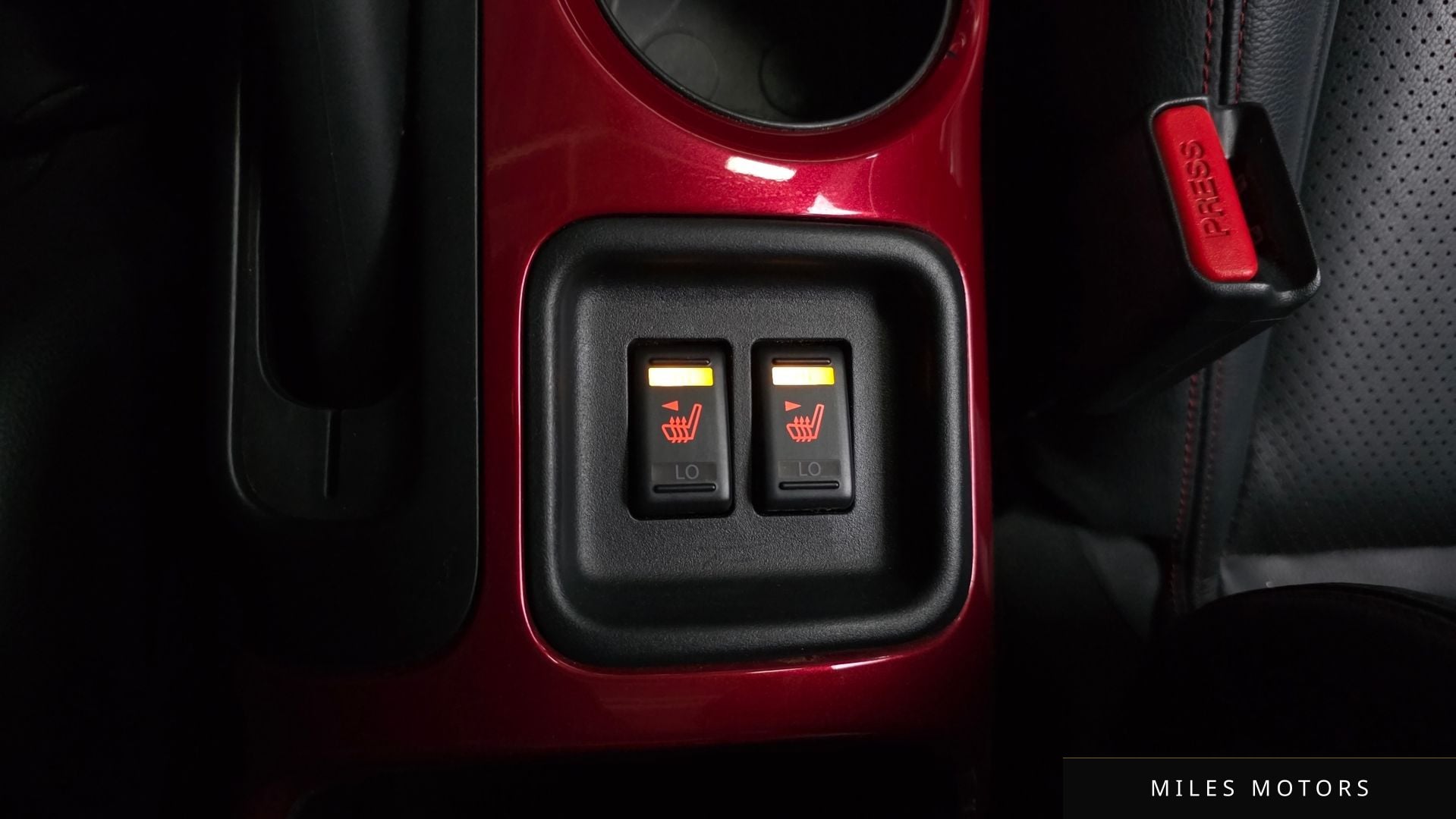 Nissan Juke 2016 — миниатюра 16