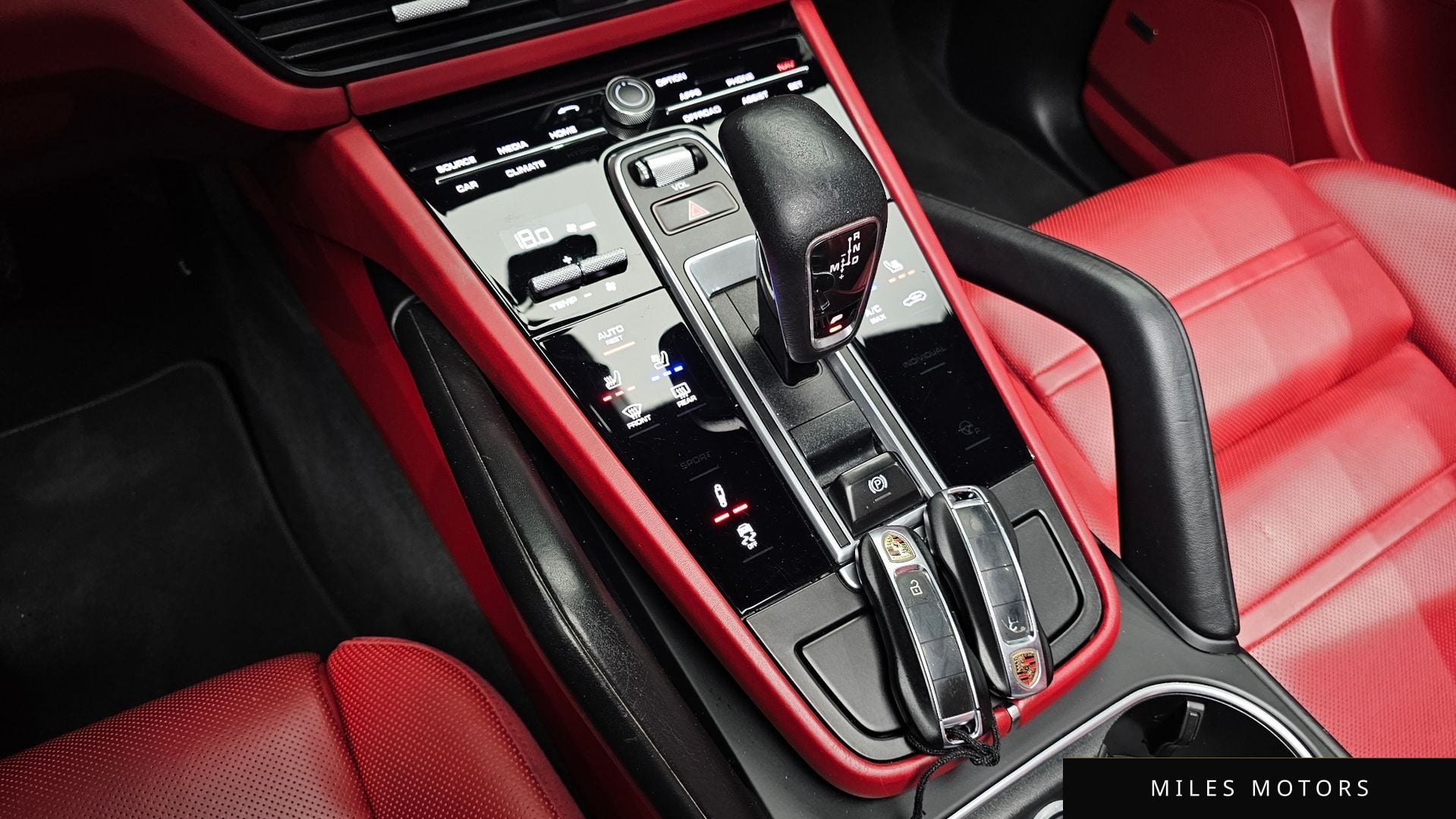 Porsche 카이엔 (PO536) 2020 — миниатюра 12