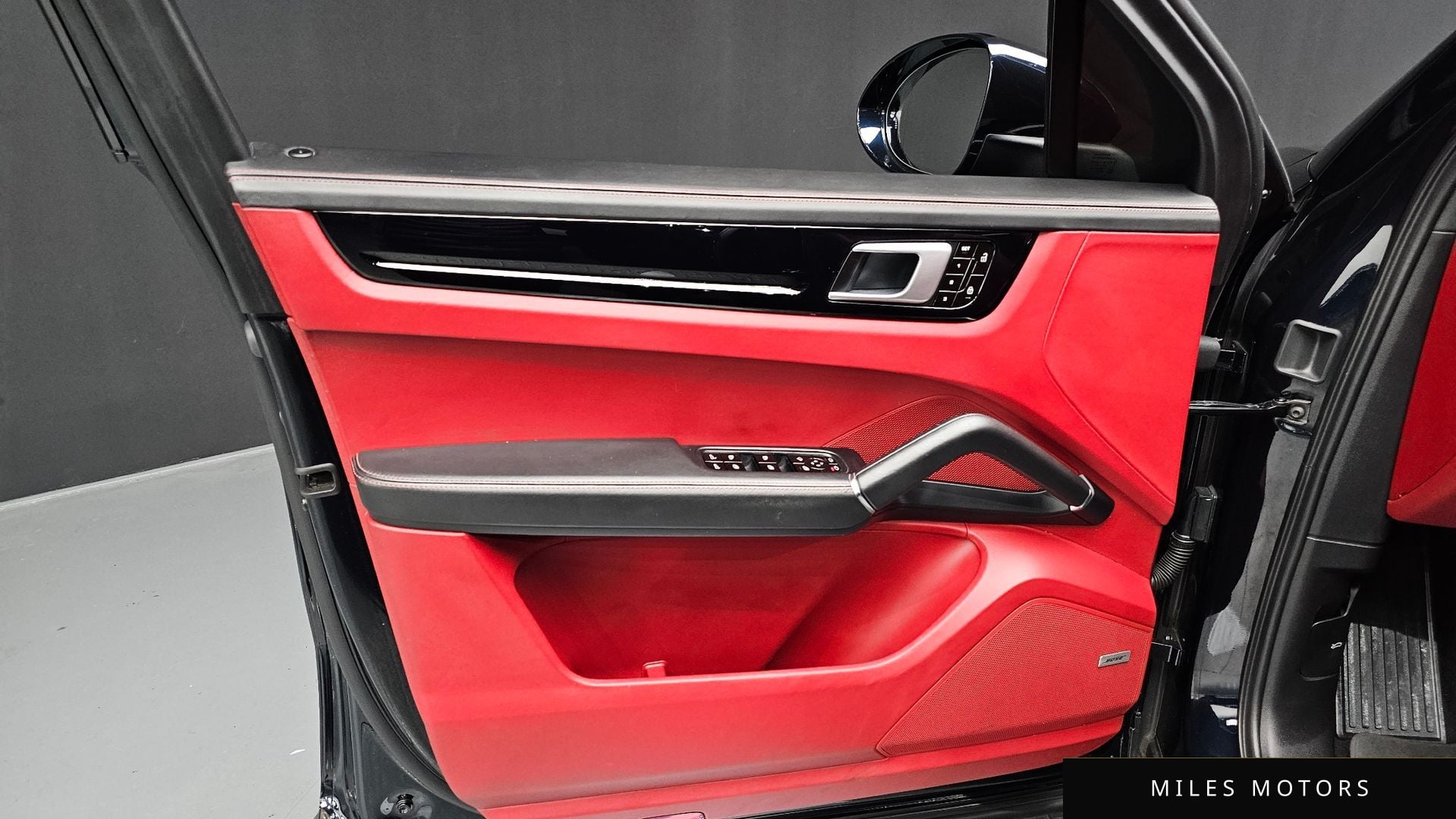 Porsche 카이엔 (PO536) 2020 — миниатюра 14