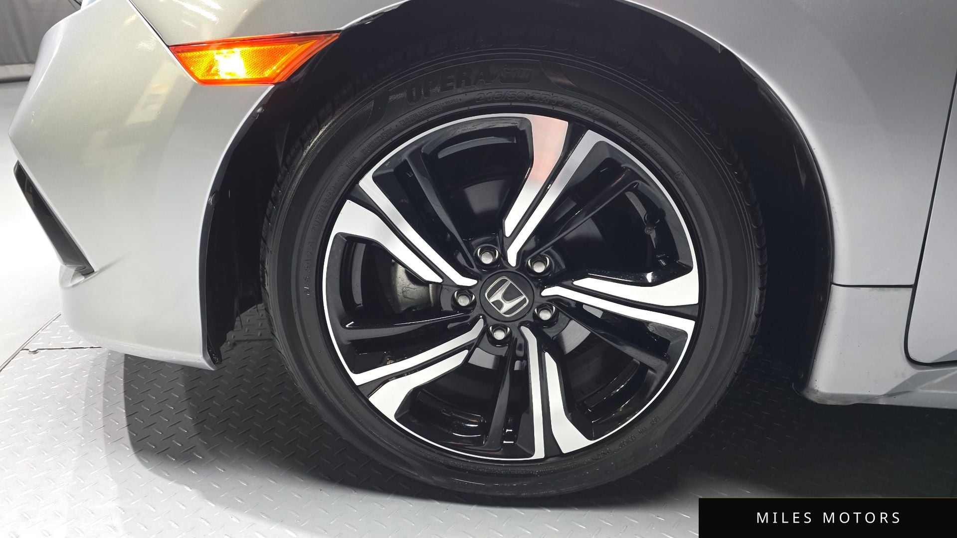 Honda 시빅 2017 — миниатюра 5