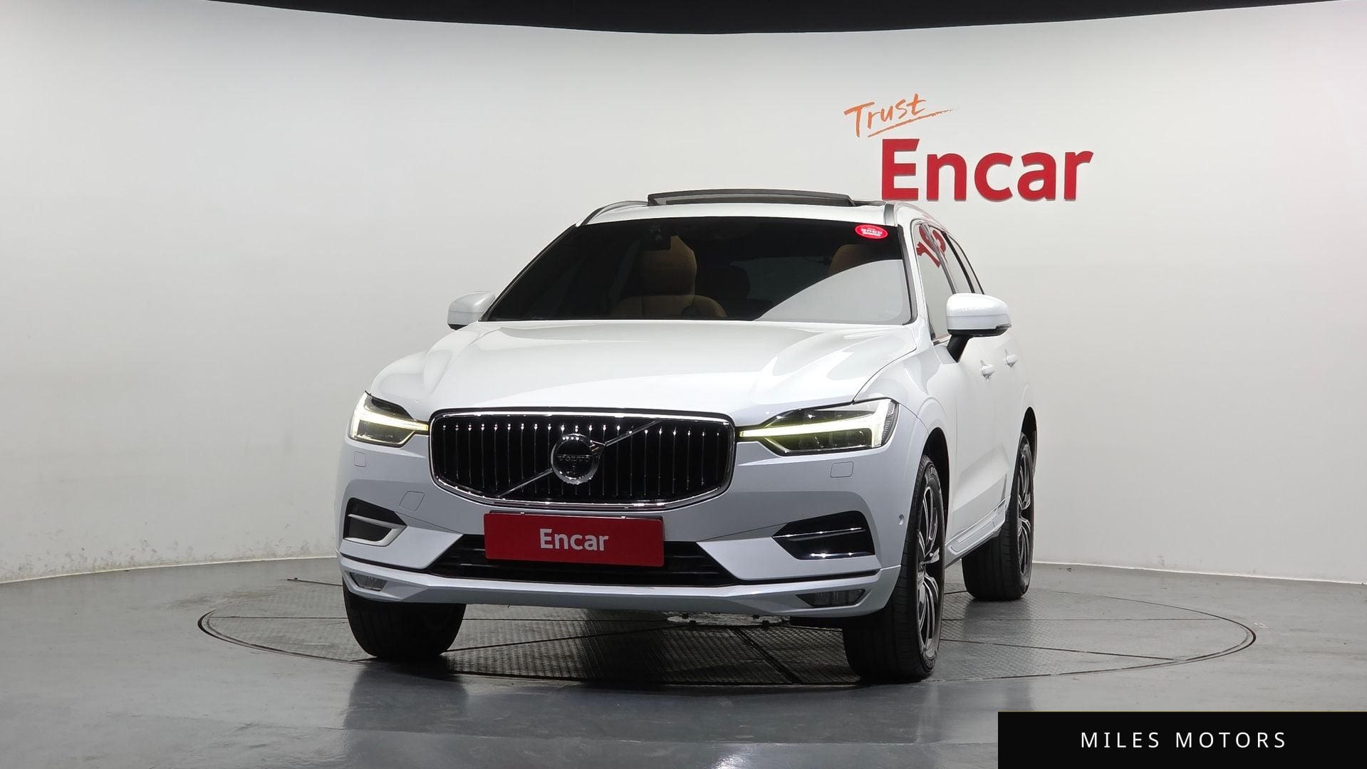 Volvo XC60 2019 — миниатюра 3