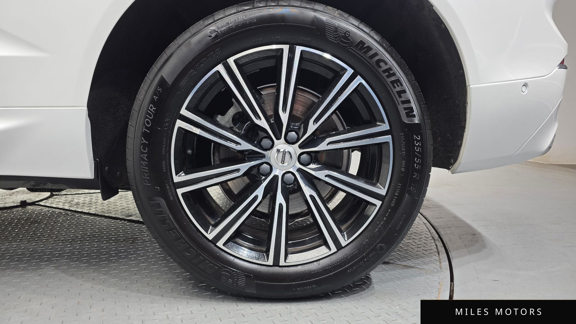 Volvo XC60 2019 — миниатюра 5