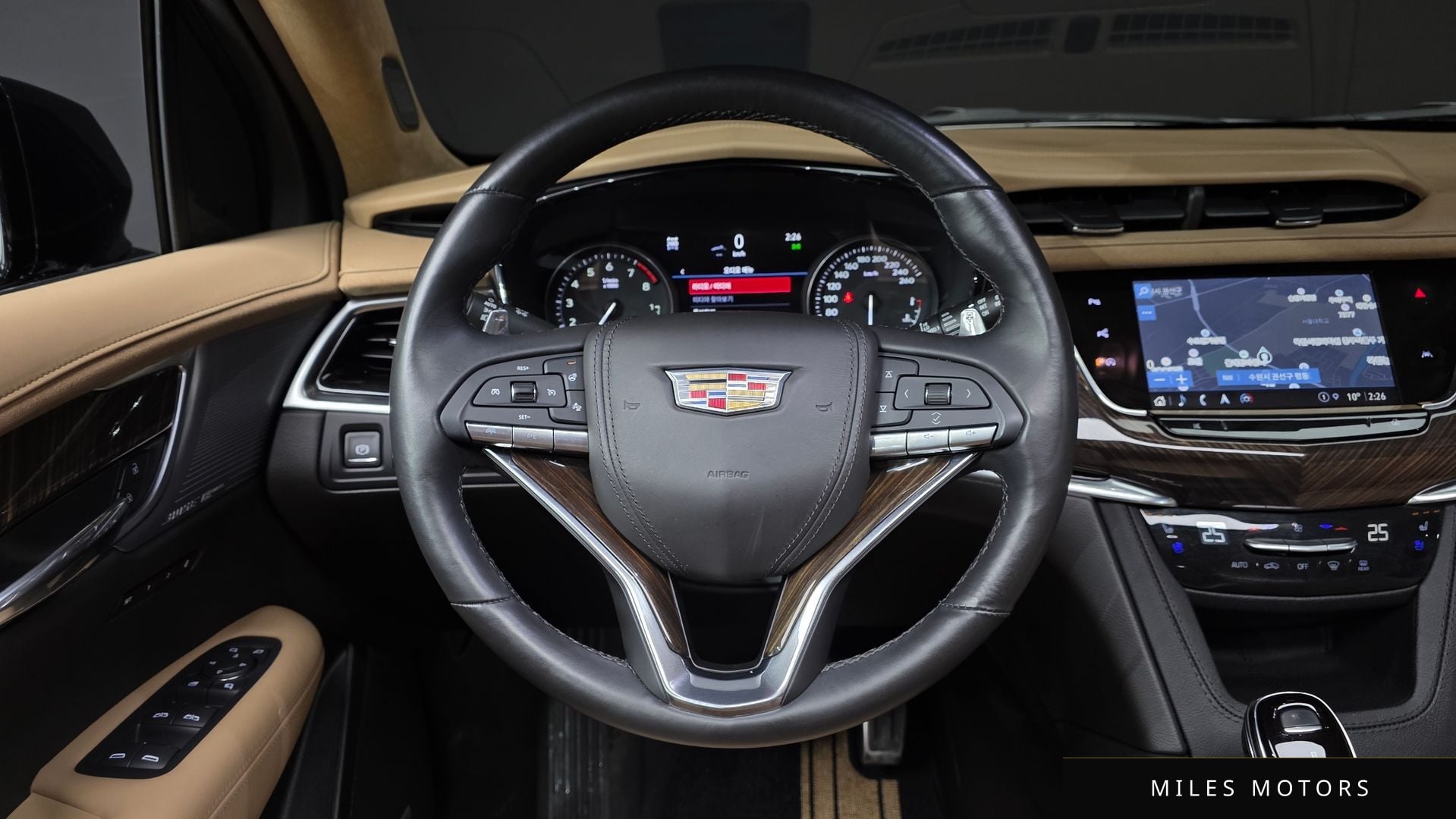 Cadillac XT6 2023 — миниатюра 19