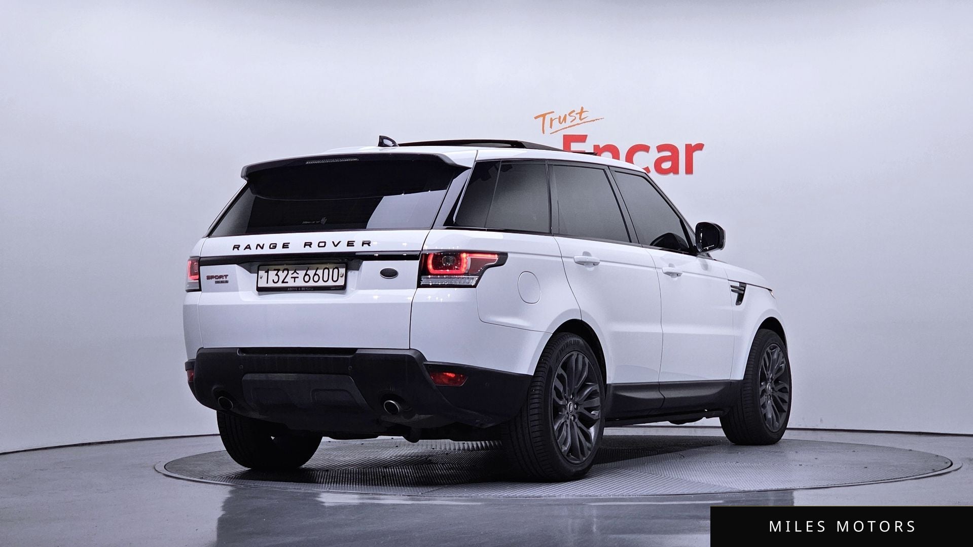 Land Rover Range Rover Sport 2017 — миниатюра 2