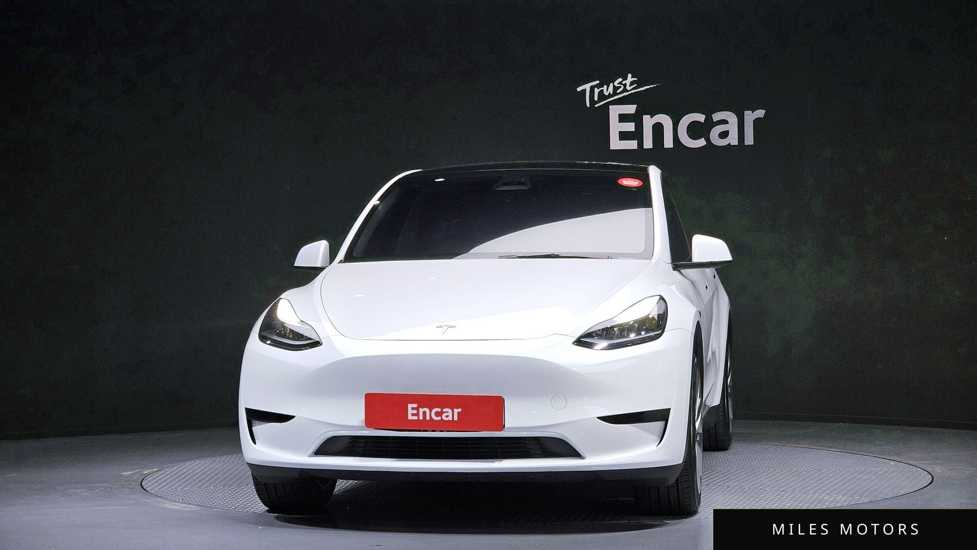 Tesla 모델 Y 2023 — миниатюра 3