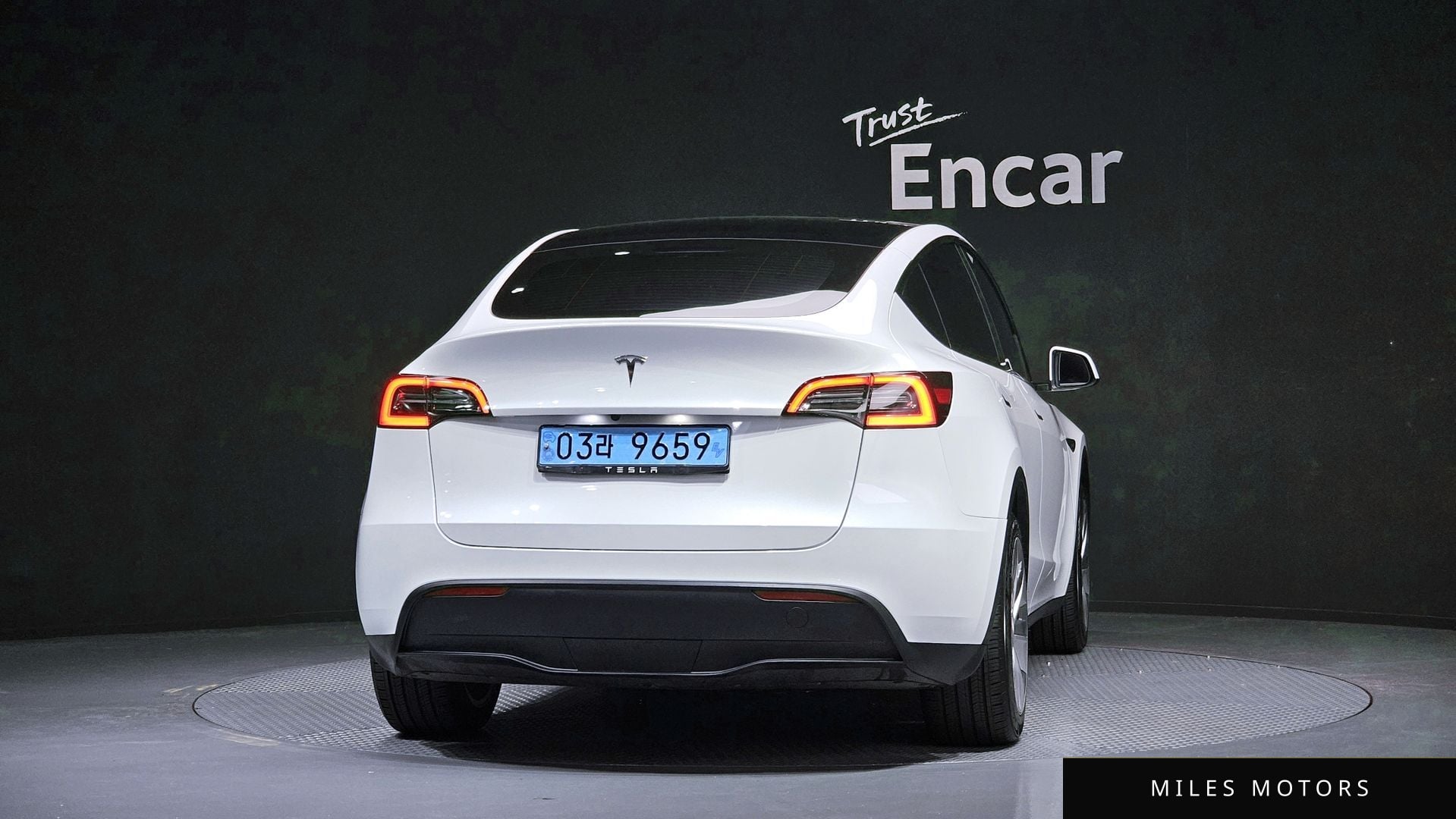 Tesla 모델 Y 2023 — миниатюра 4