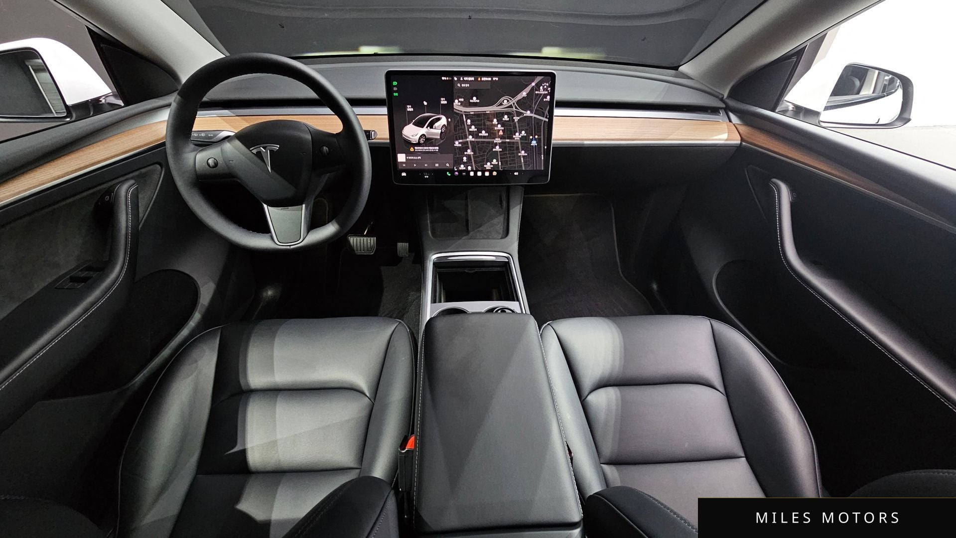 Tesla 모델 Y 2023 — миниатюра 7