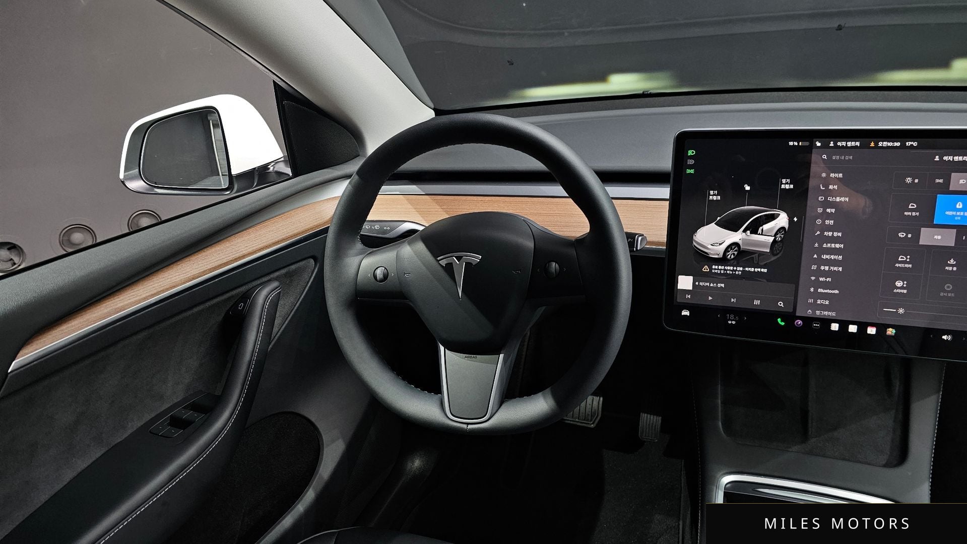 Tesla 모델 Y 2023 — миниатюра 13