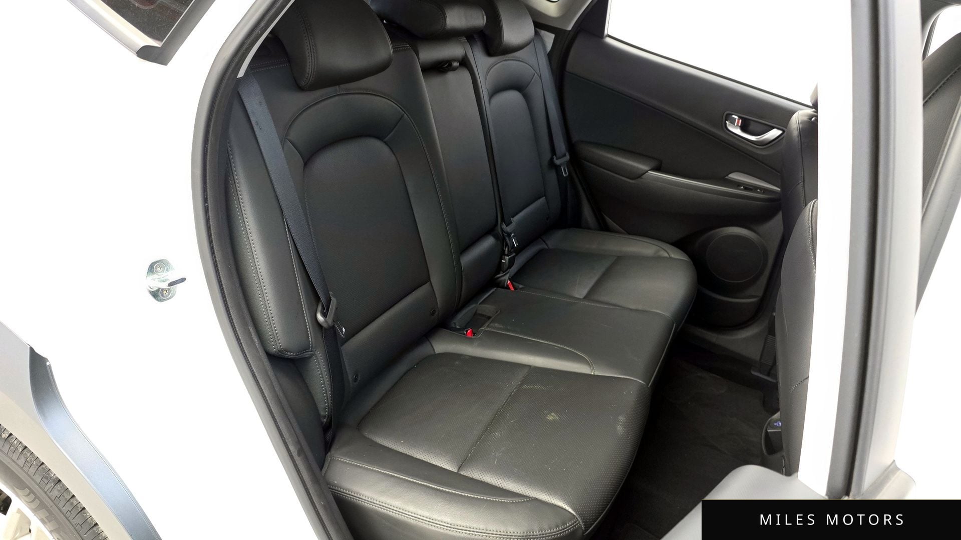 Hyundai 뉴 코나 2022 — миниатюра 12