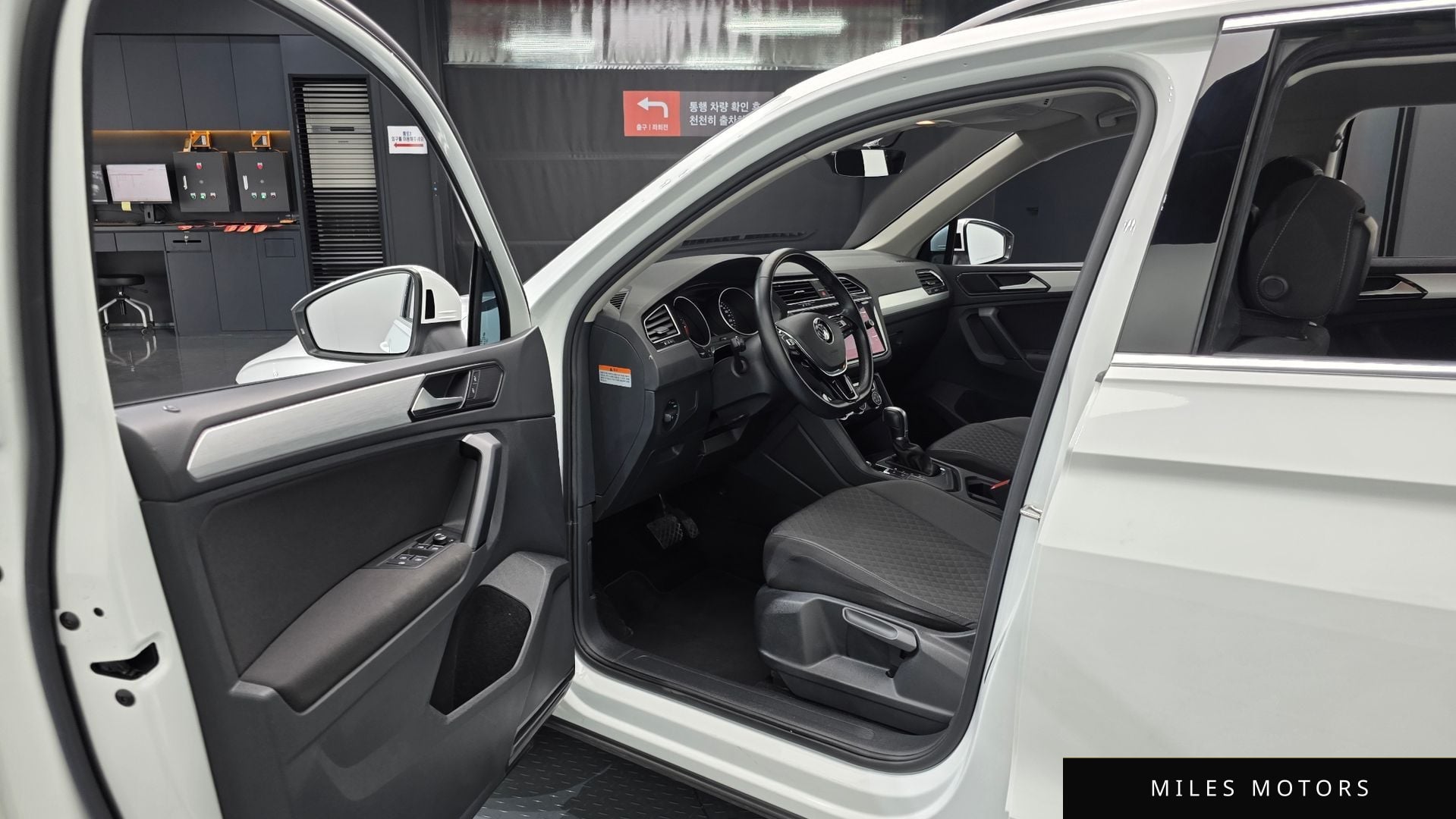 Volkswagen Tiguan 2018 — миниатюра 11