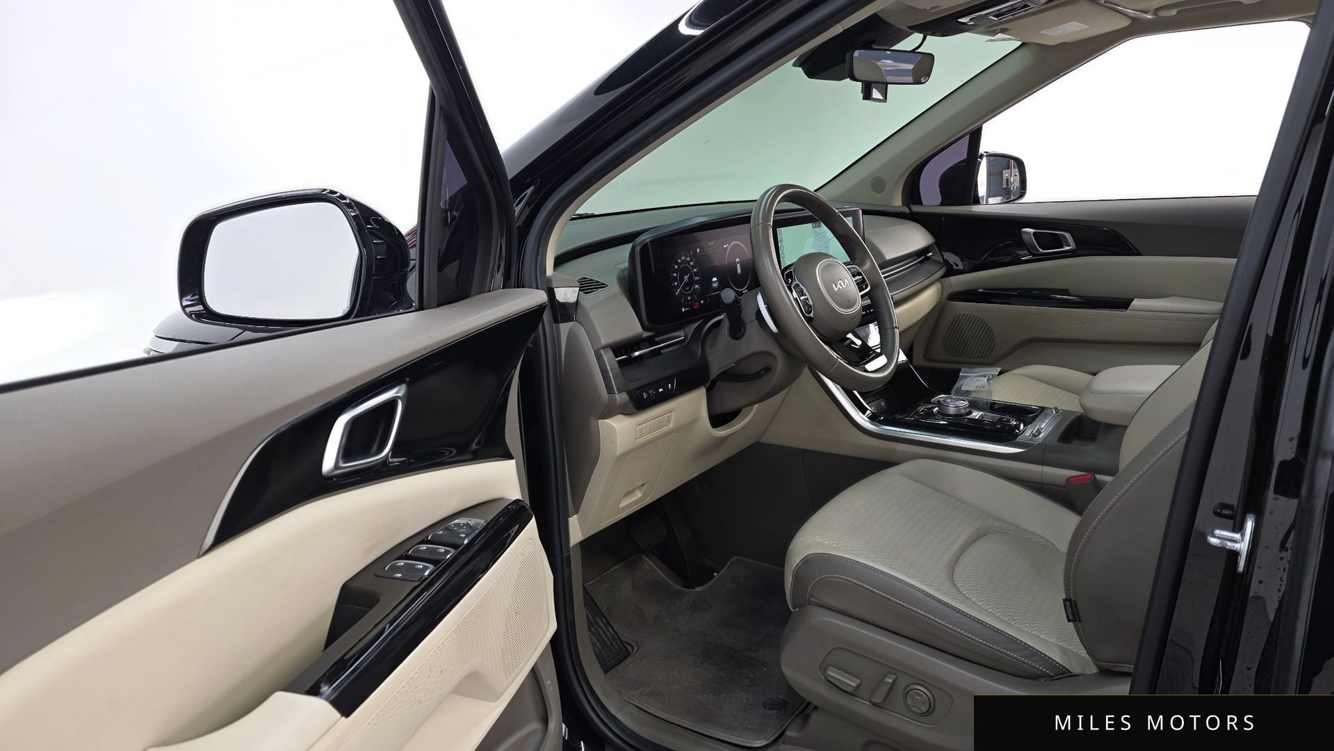 Kia Carnival 2022 — миниатюра 10