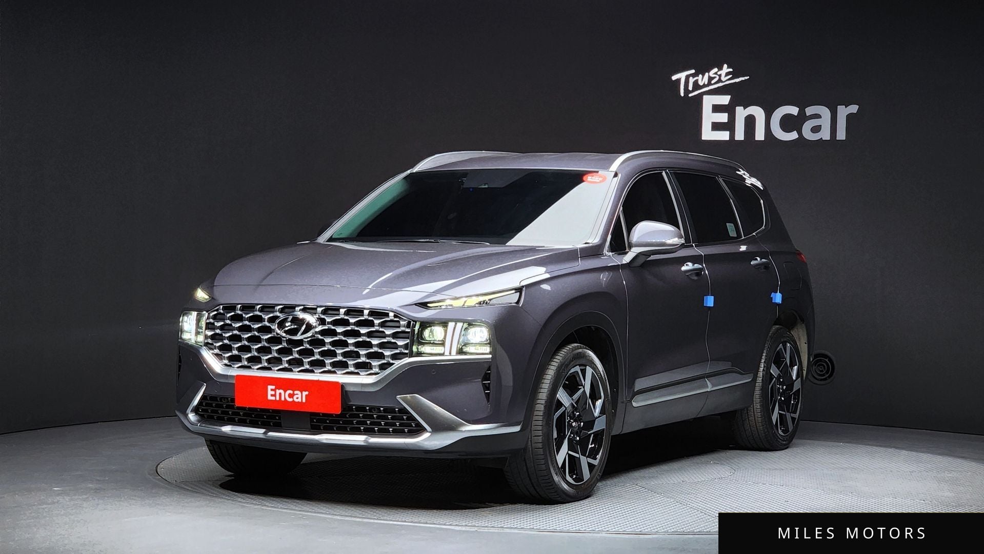 Hyundai Santafe 2021 — фото 1 из 12
