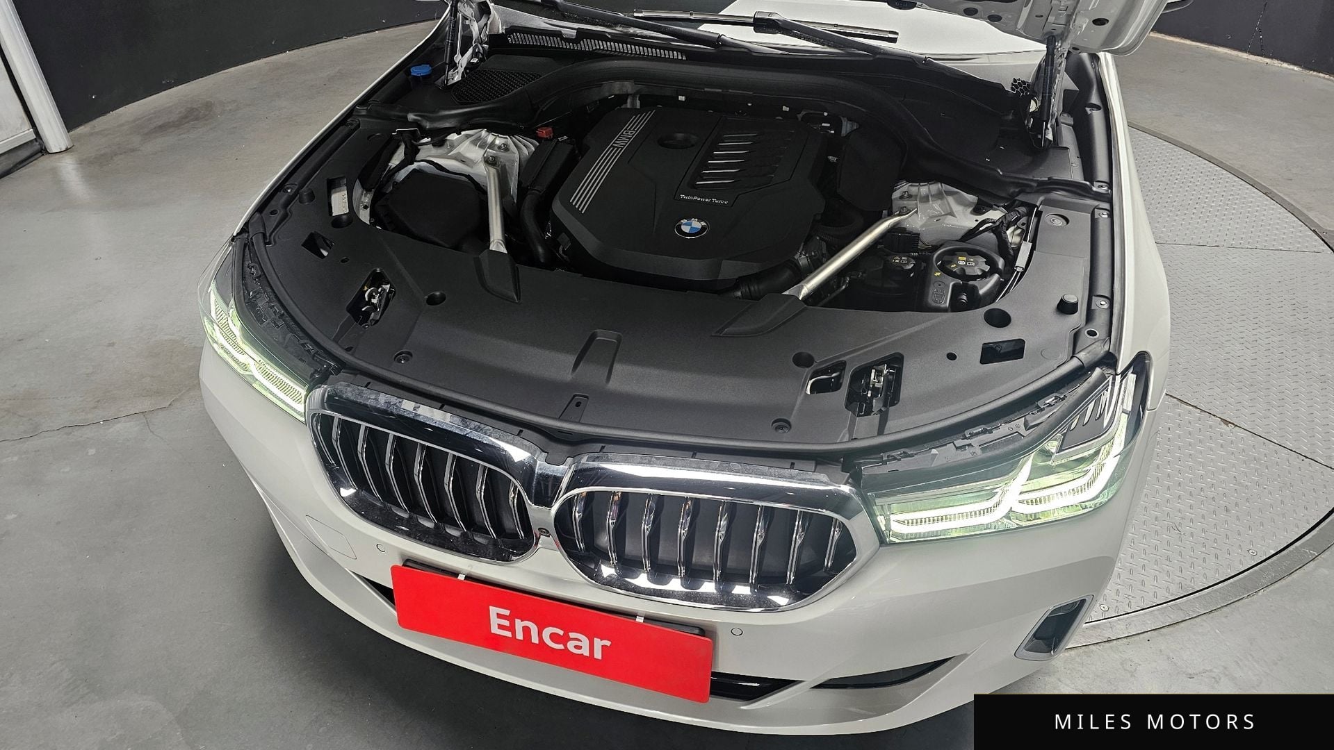 BMW 6시리즈 GT (G32) 2024 — миниатюра 6