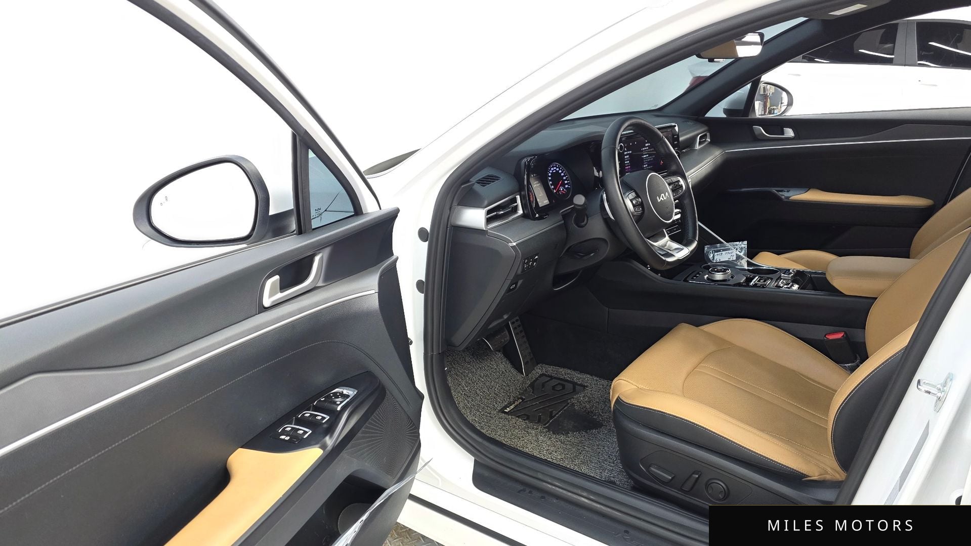Kia K5 2022 — миниатюра 10