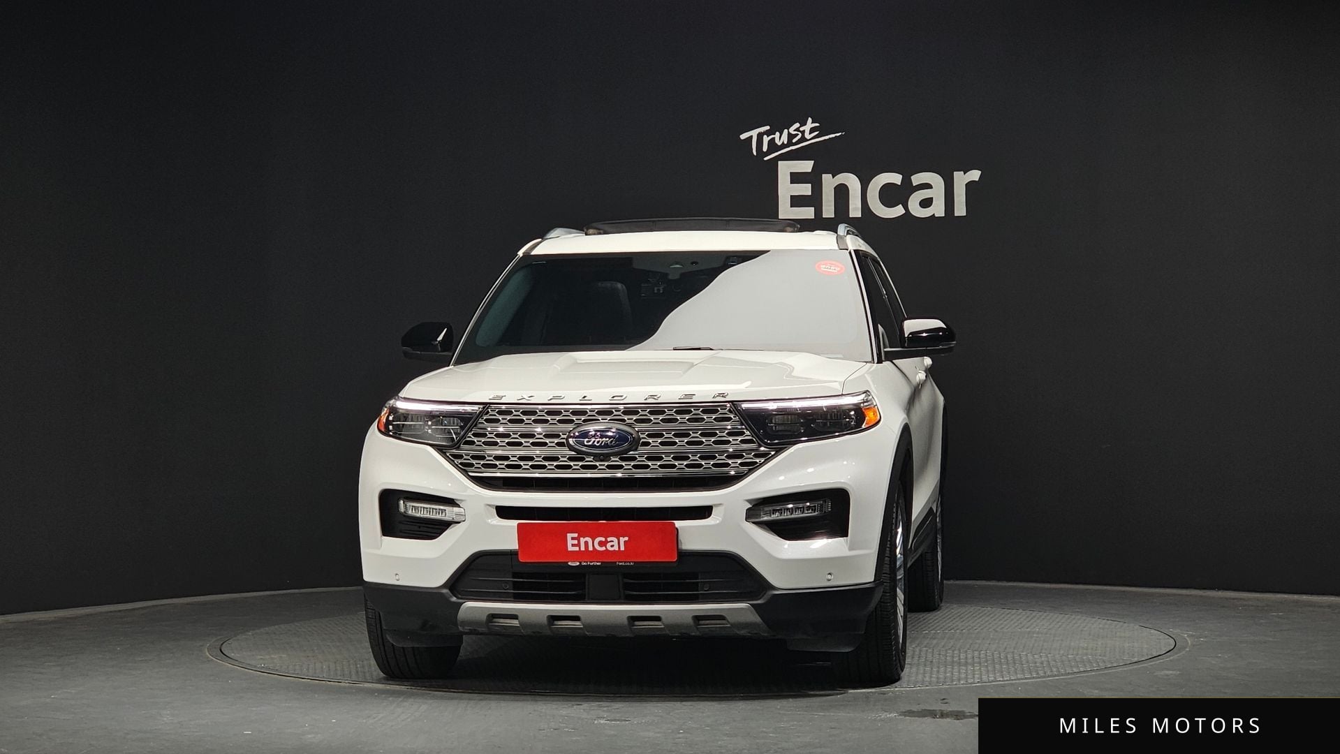 Ford Explorer 2022 — миниатюра 3