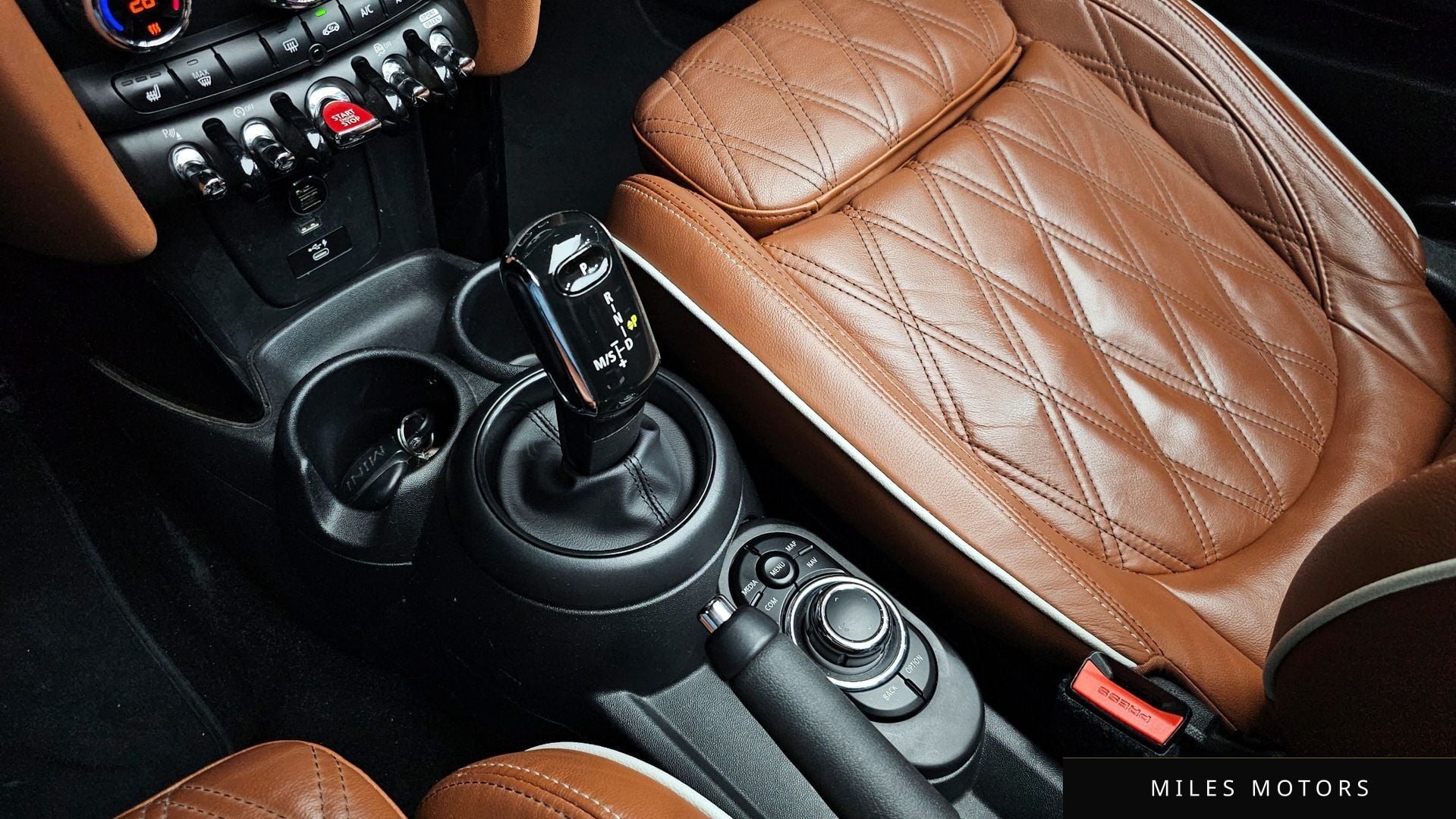 MINI Cooper Convertible 2022 — миниатюра 12