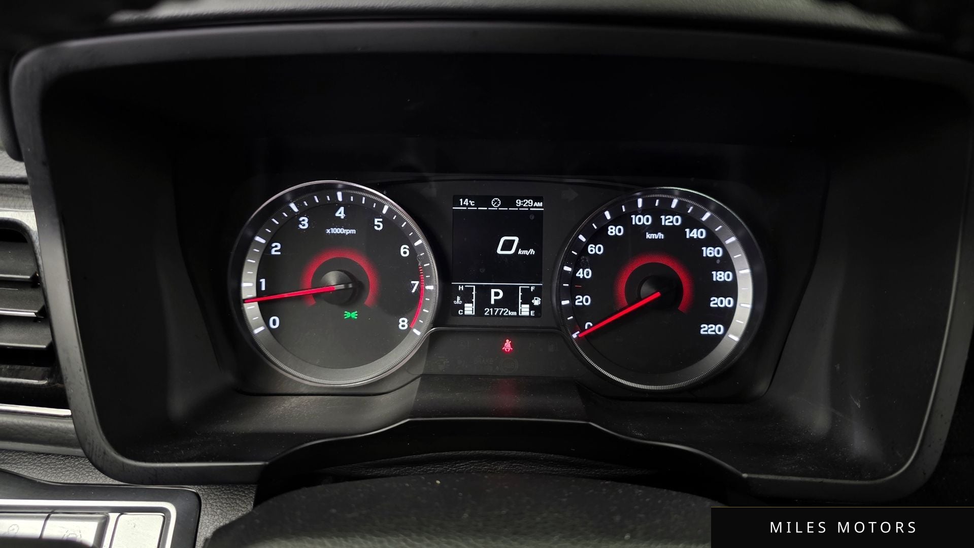 KG Mobility 베리 뉴 티볼리 2023 — миниатюра 8