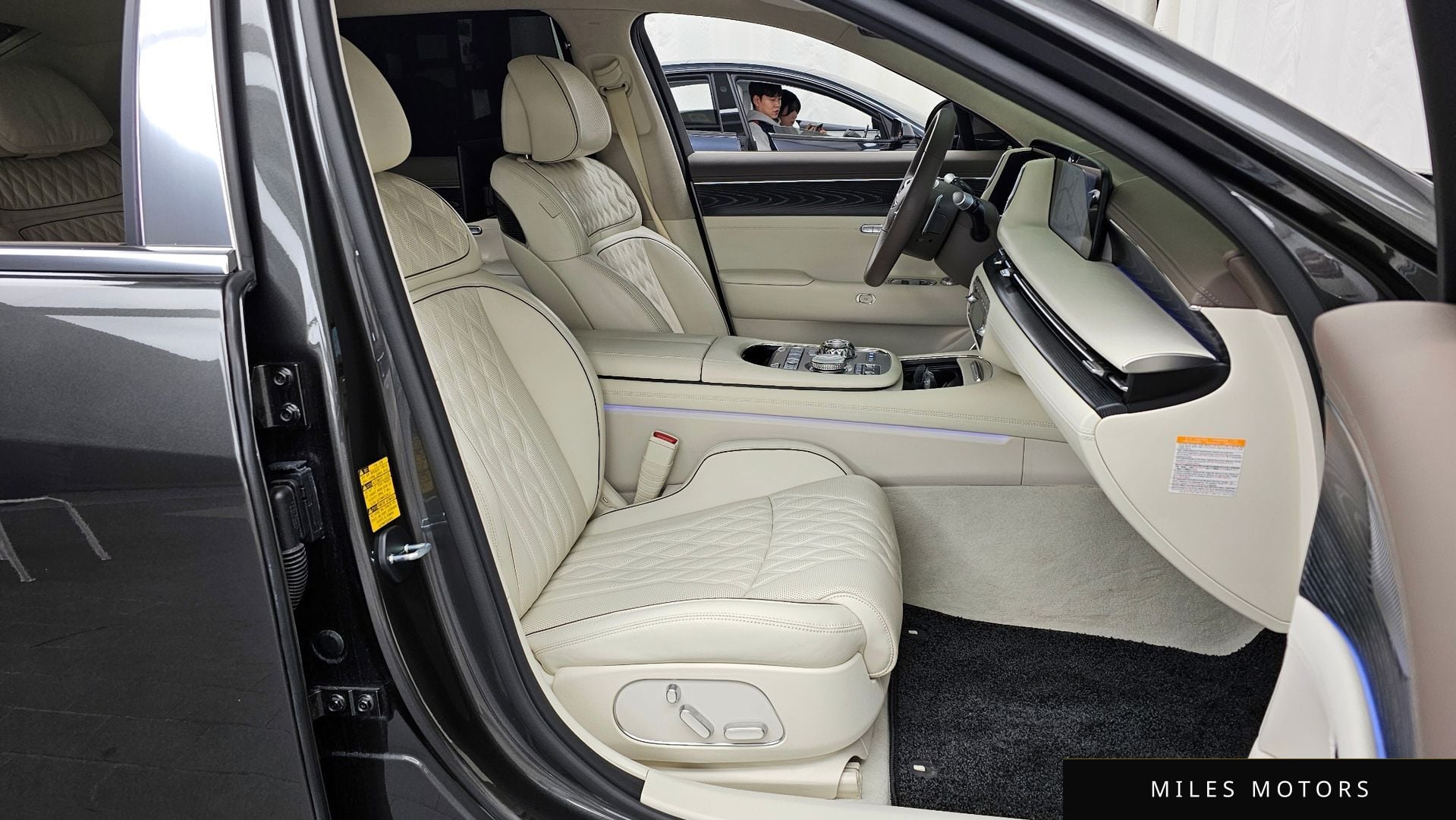 Genesis G90 (RS4) 2025 — миниатюра 17