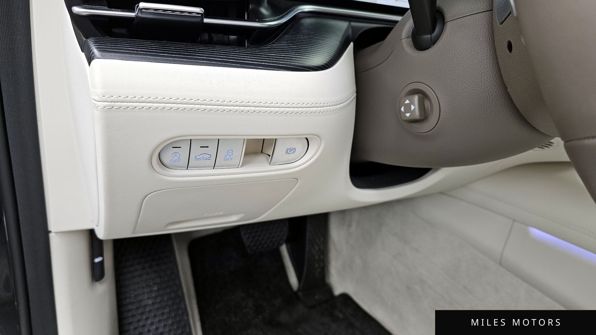 Genesis G90 (RS4) 2025 — миниатюра 22