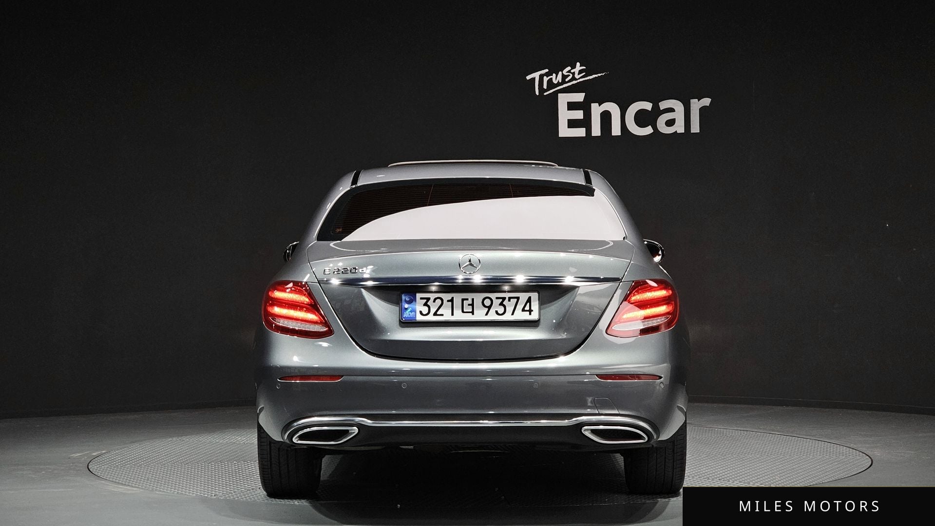 Mercedes-Benz E-Class W213 2017 — миниатюра 4