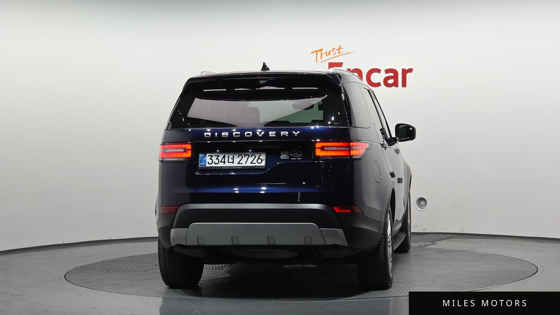 Land Rover Discovery 2017 — миниатюра 4