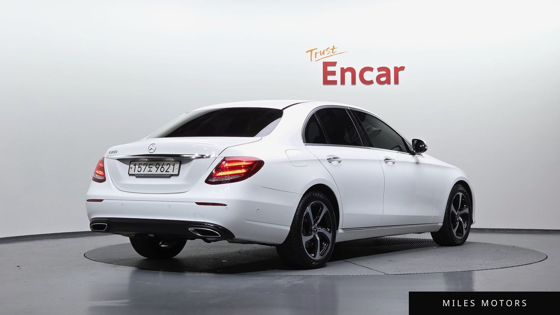 Mercedes-Benz E-Class W213 2020 — миниатюра 2