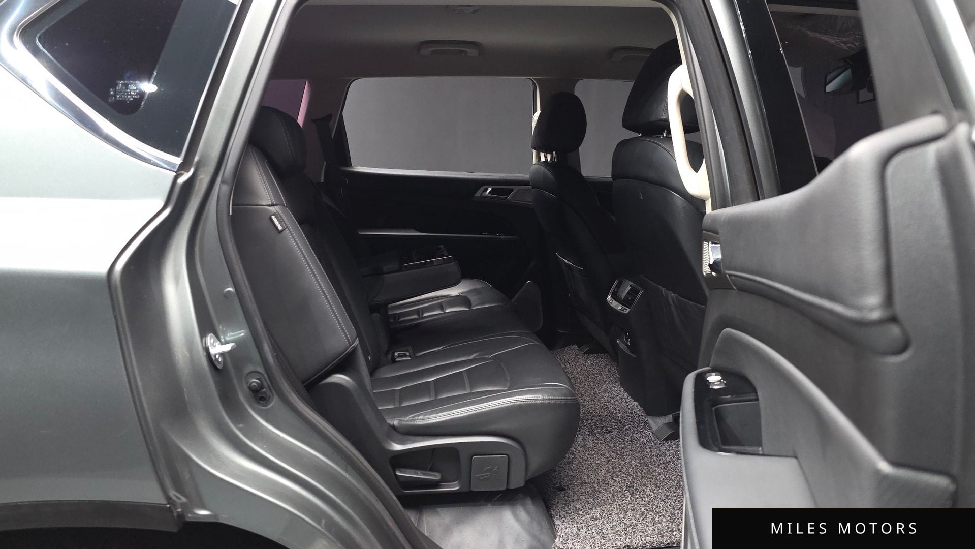 KG Mobility G4 렉스턴 2019 — миниатюра 18