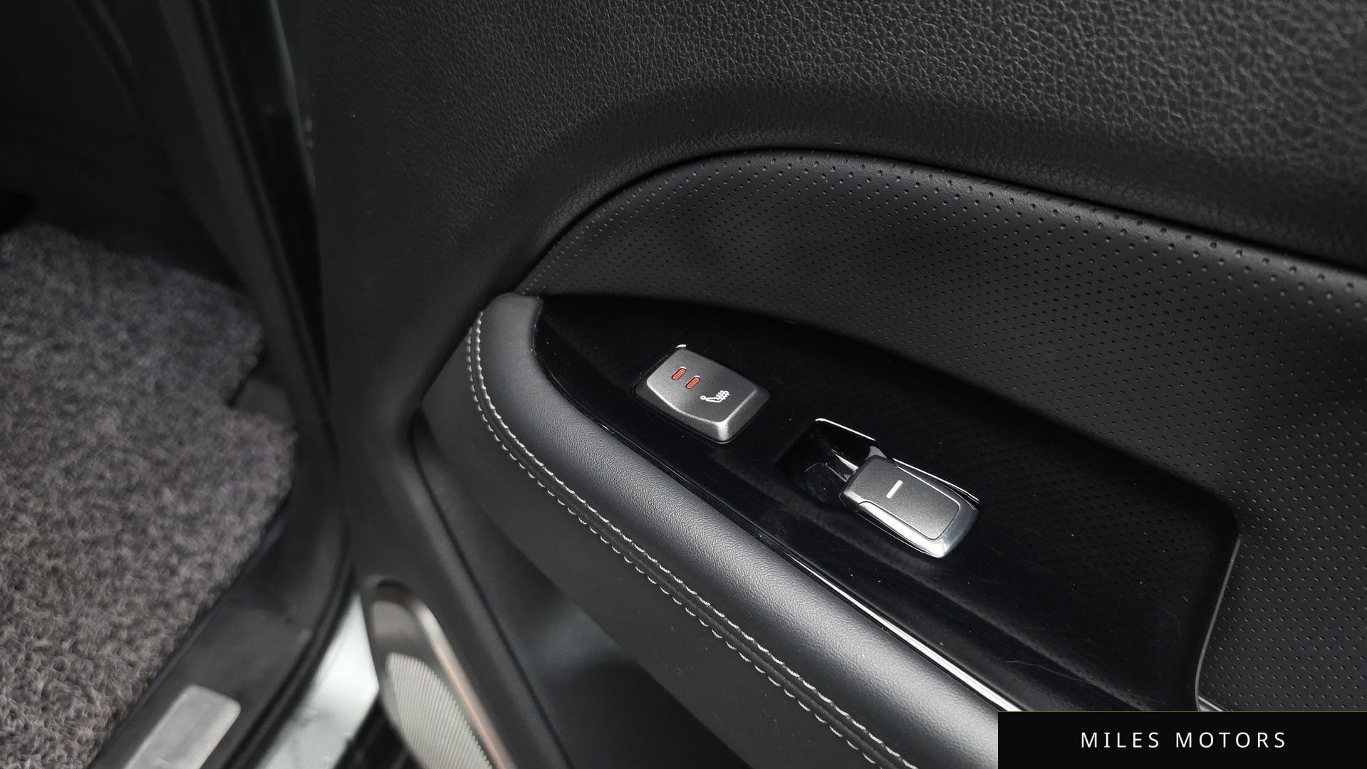 KG Mobility G4 렉스턴 2019 — миниатюра 25