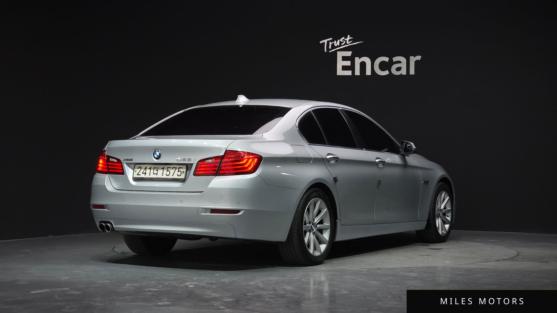 BMW 5 Series (F10) 2014 — миниатюра 2