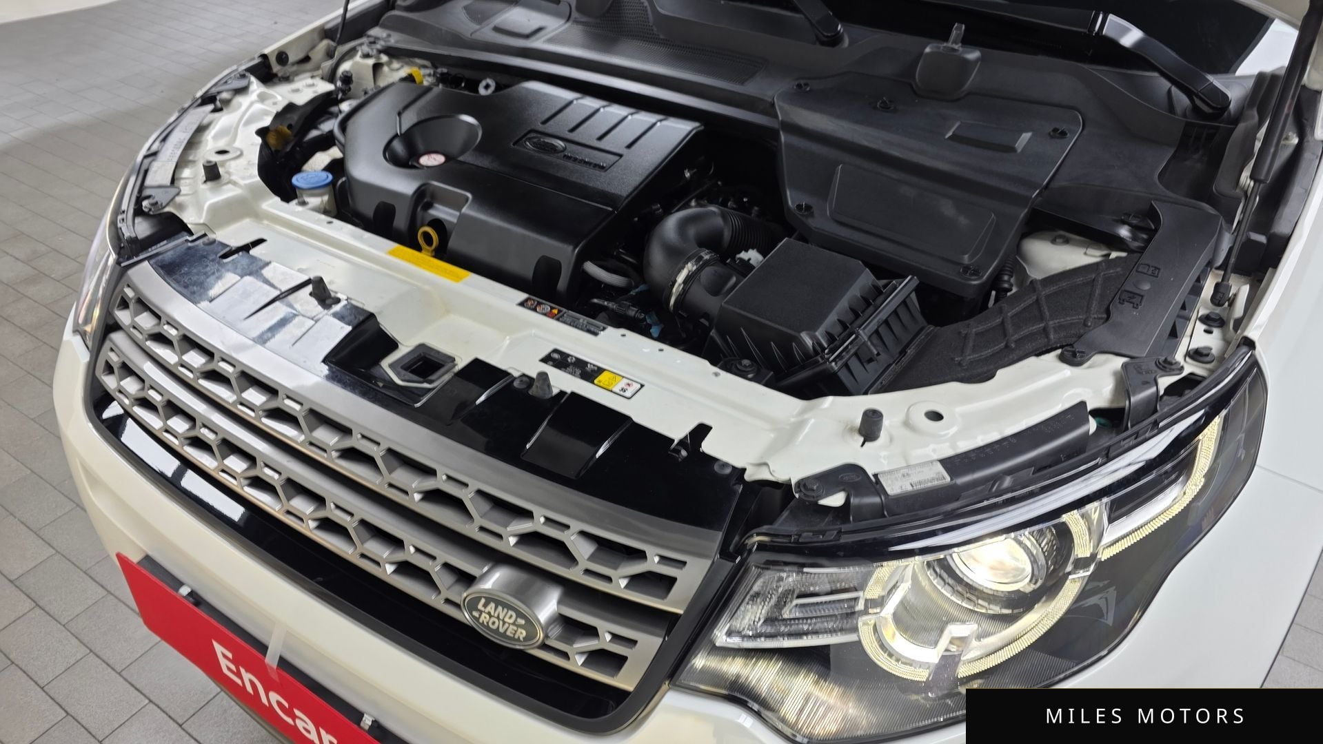 Land Rover Discovery Sport 2017 — миниатюра 6
