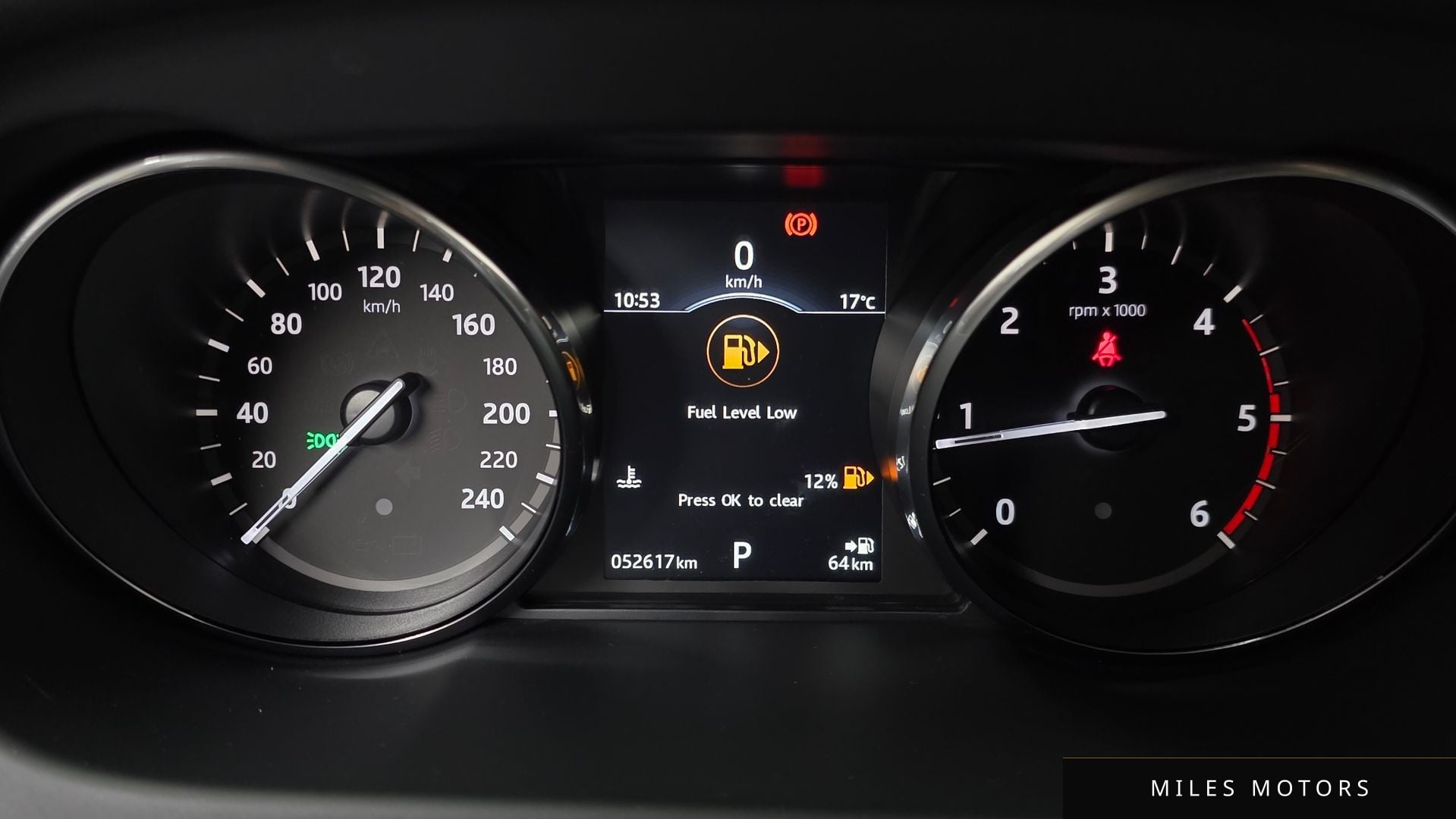 Land Rover Discovery Sport 2017 — миниатюра 8